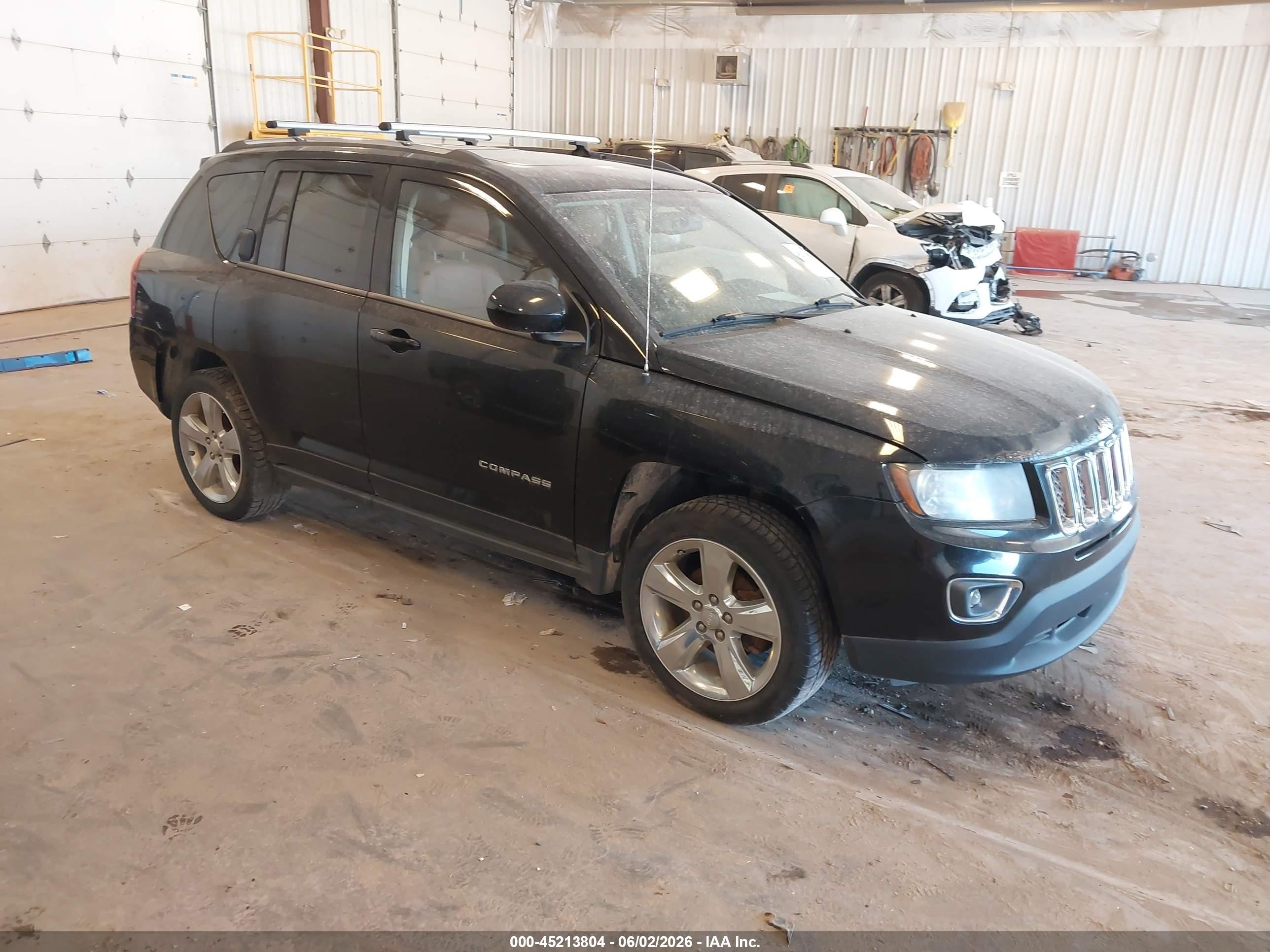 2014 Jeep Compass Limited, VIN 1C4NJDCB0ED508895 — Normal wear