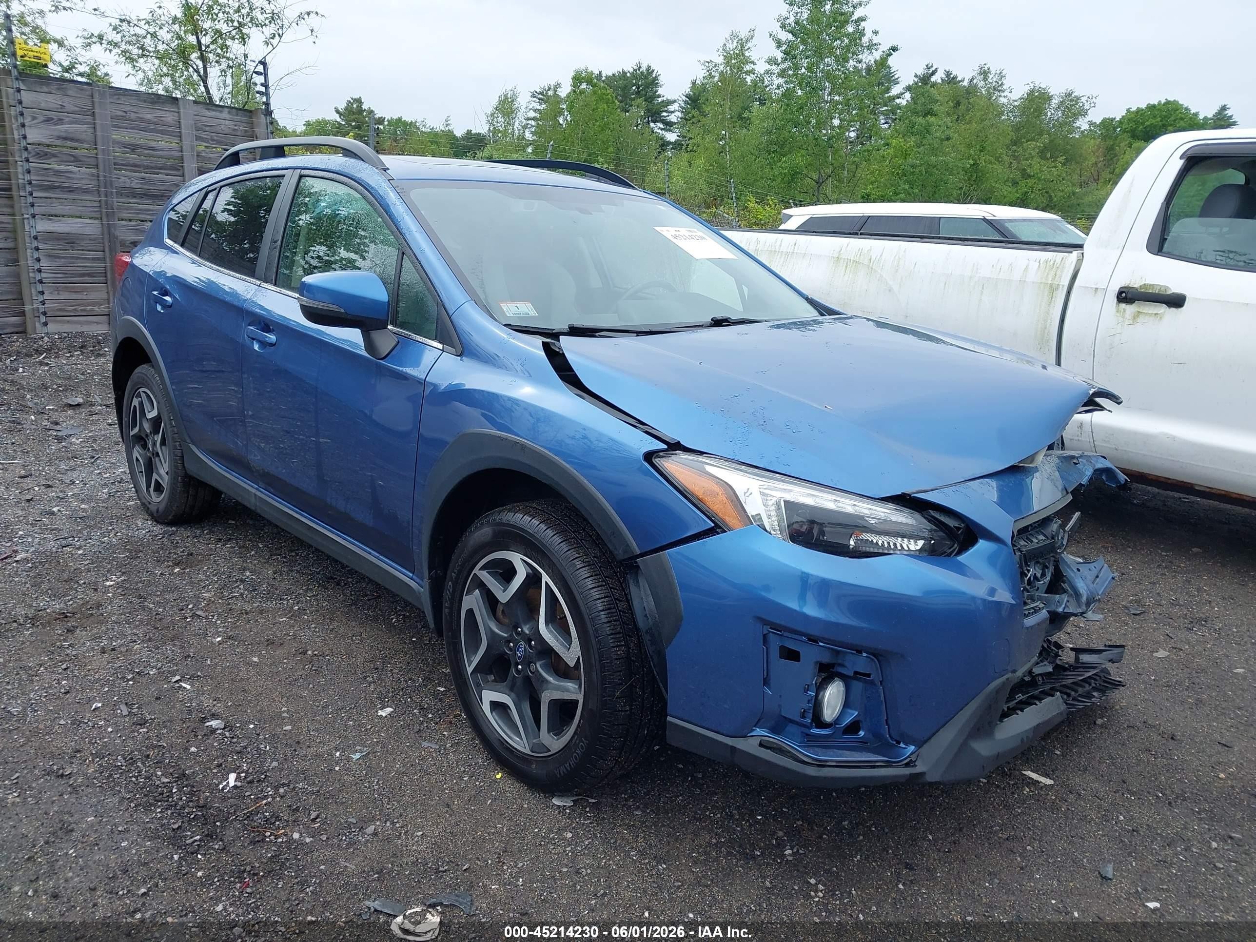 2019 Subaru Crosstrek Limited, VIN JF2GTAMC1K8283398 — Front end