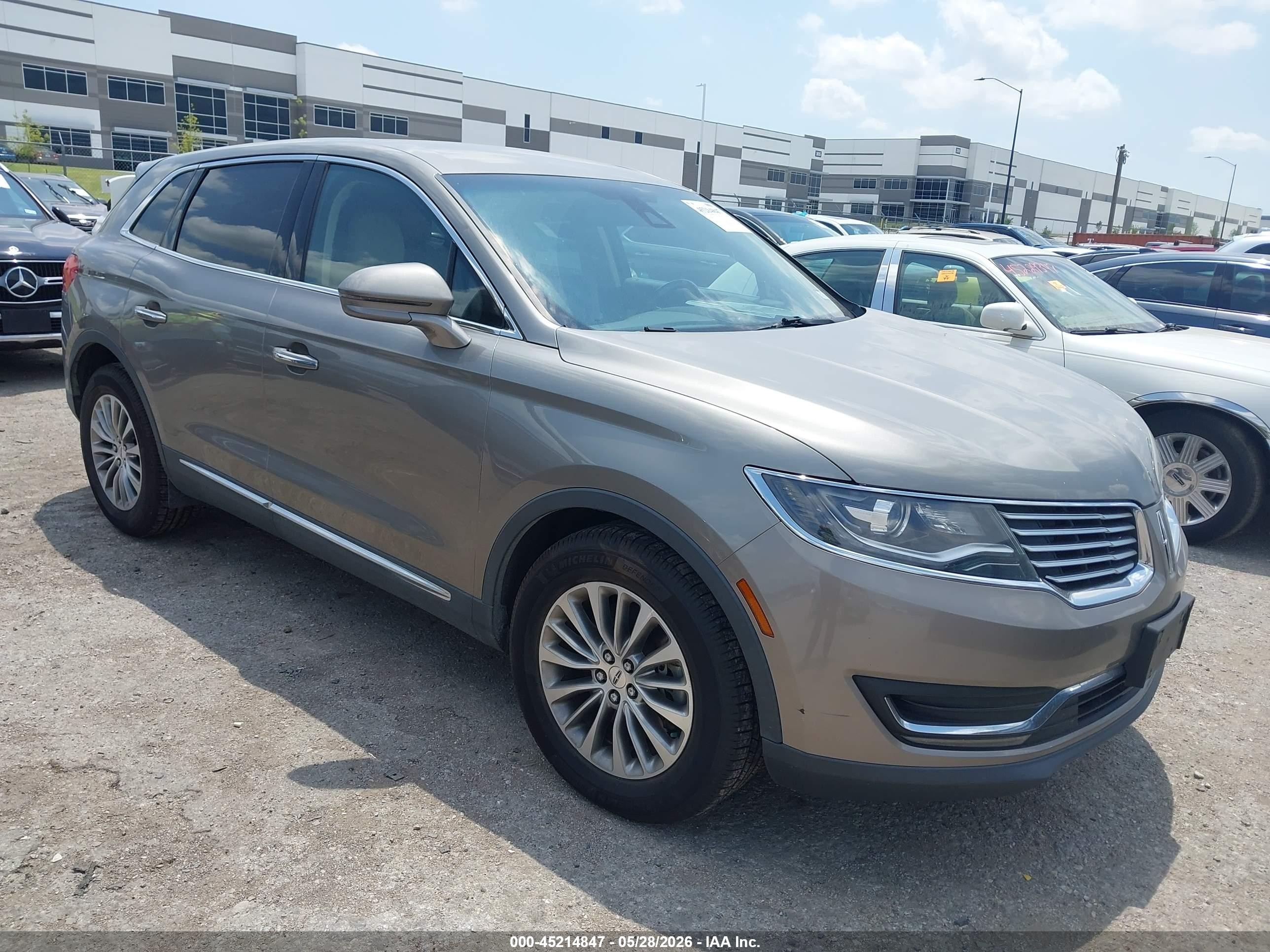 2017 Lincoln MKX Select, VIN 2LMPJ8KR9HBL21891 — Hail