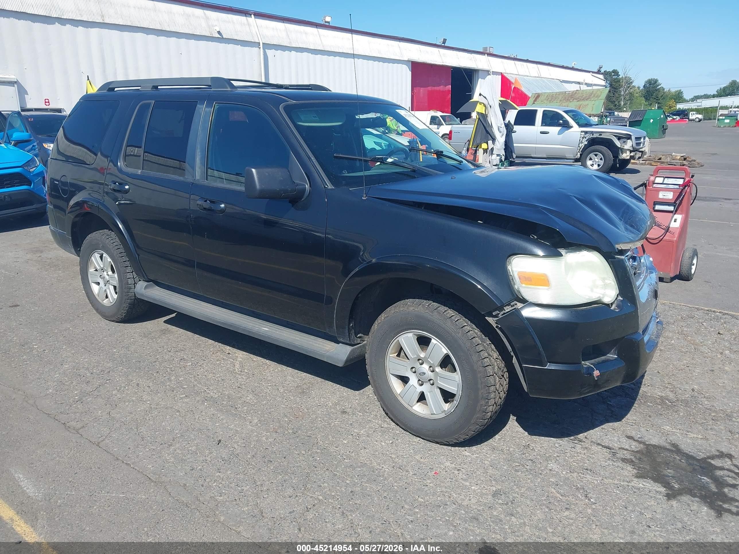 2009 Ford Explorer XLT, VIN 1FMEU73E39UA15376 — Front end