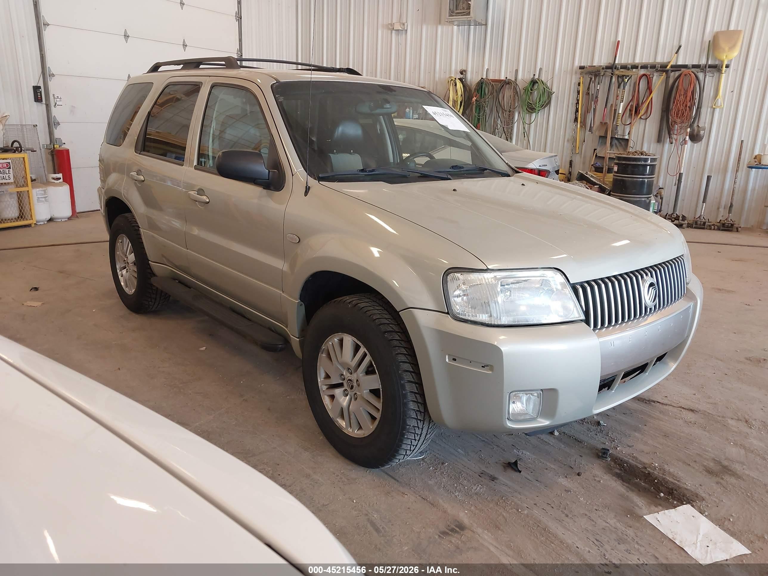 2005 Mercury Mariner Luxury, VIN 4M2CU57185DJ04307 — Normal wear