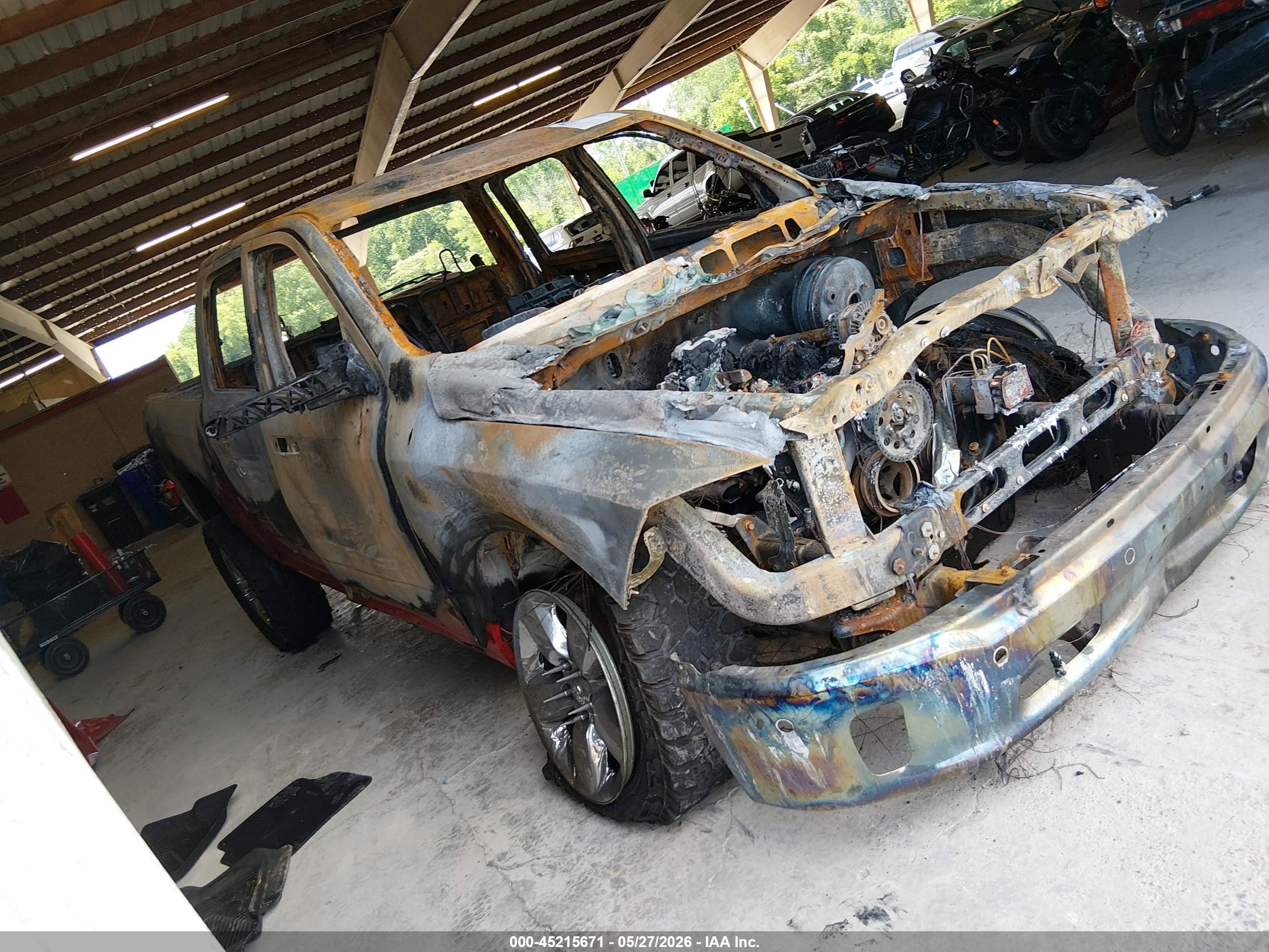 2015 Ram 1500 Outdoorsman, VIN 1C6RR6LT0FS649789 — Burn