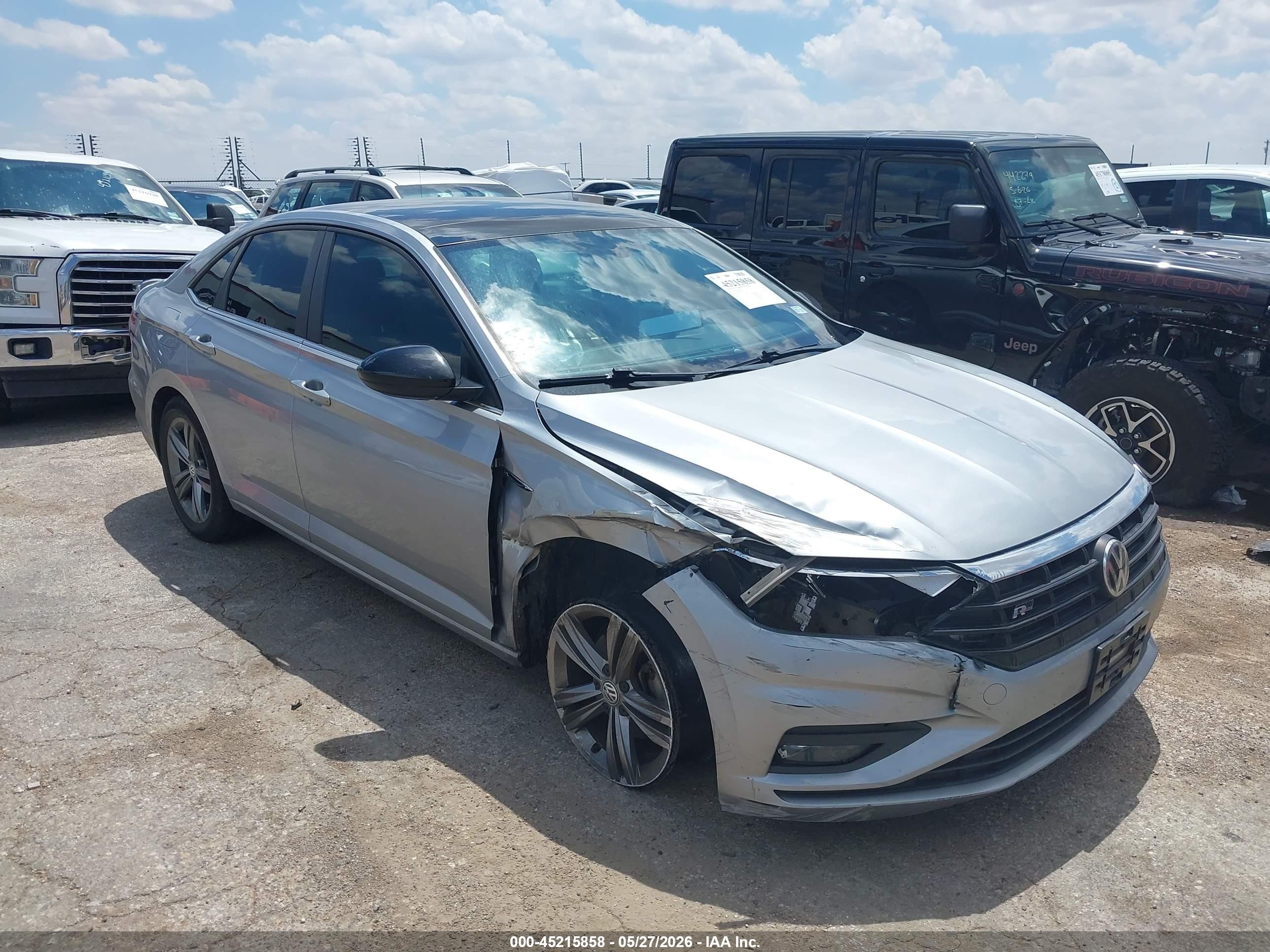 2019 Volkswagen Jetta S, VIN 3VWC57BU5KM196909 — Front end