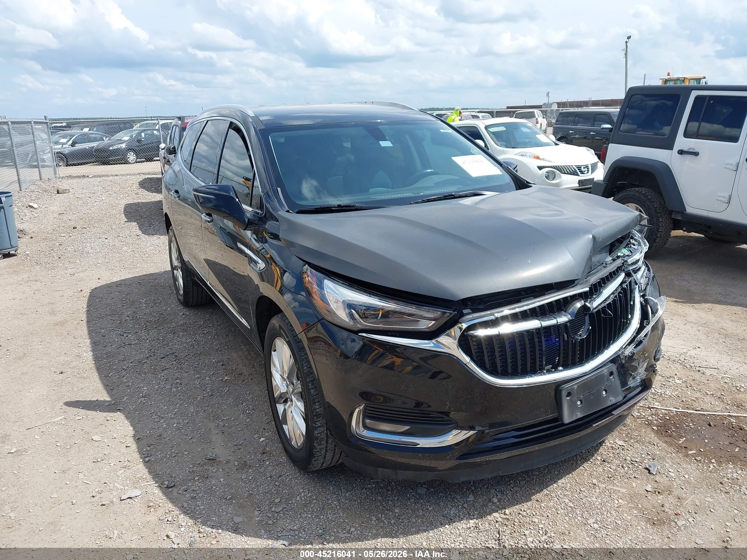 2021 Buick Enclave Essence, VIN 5GAERBKW5MJ263465 — Front end