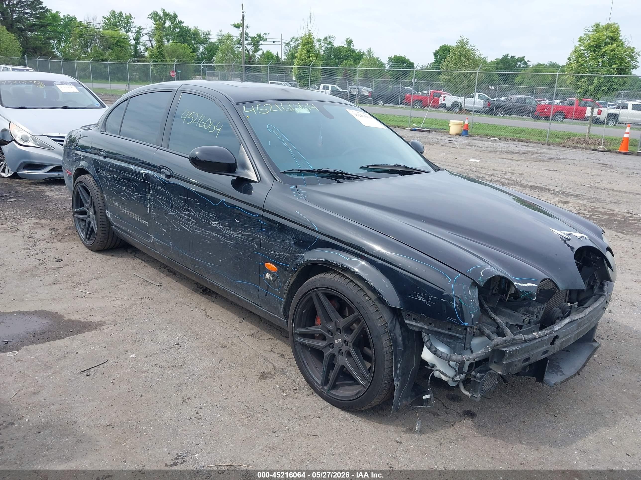 2006 Jaguar S-Type R, VIN SAJWA03C361N65974 — Front end
