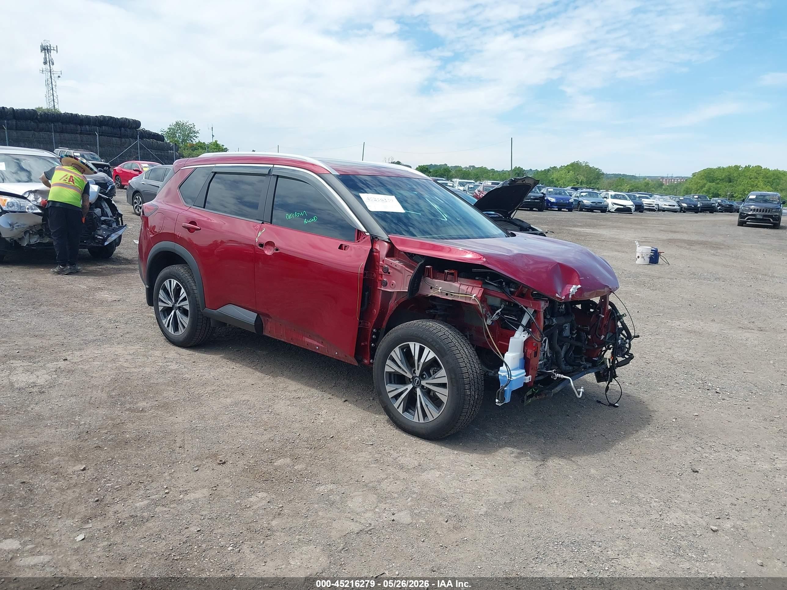 2023 Nissan Rogue SV, VIN 5N1BT3BB3PC671506 — Front end