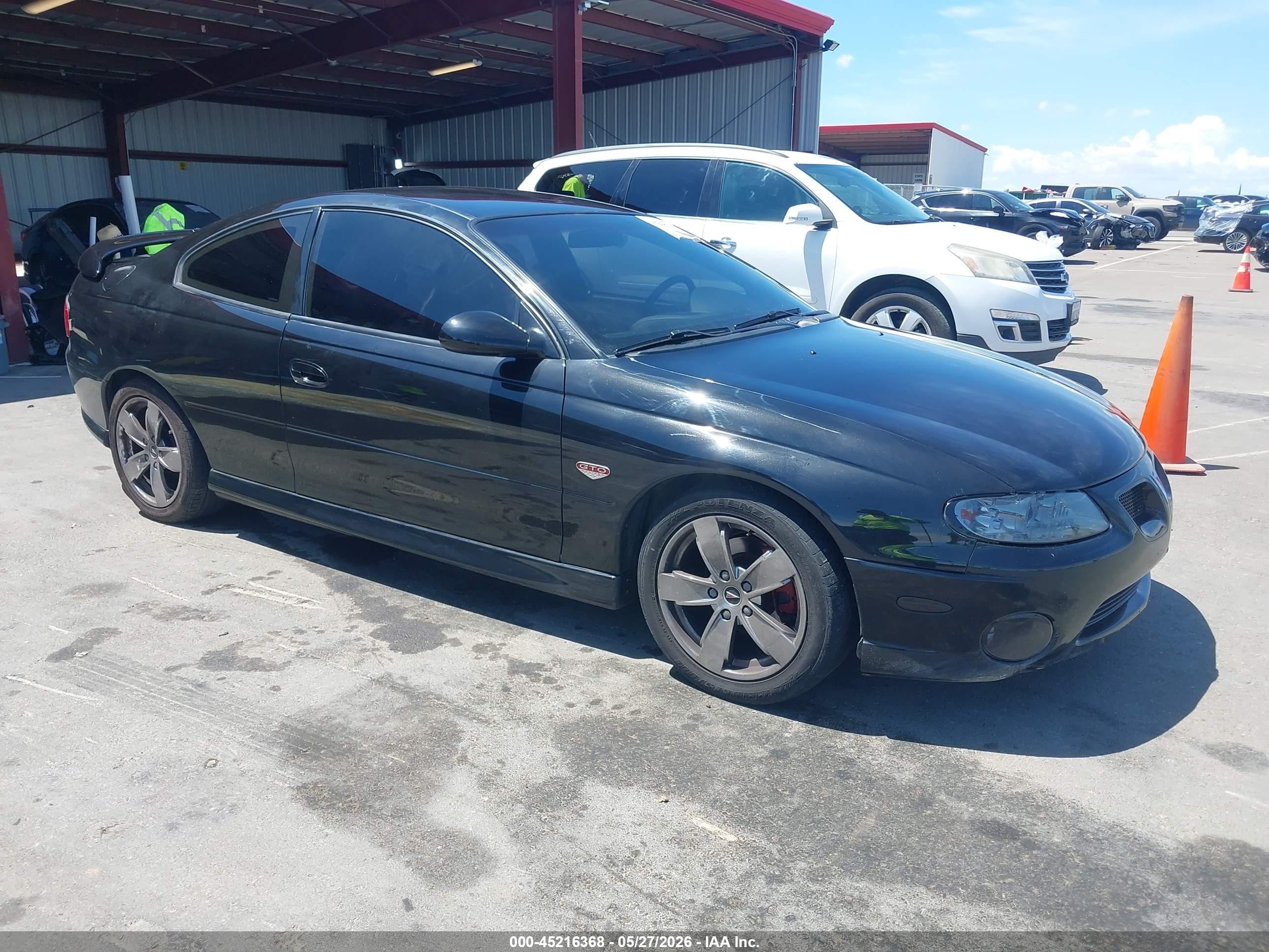 2004 Pontiac GTO, VIN 6G2VX12G24L262115 — Rear end