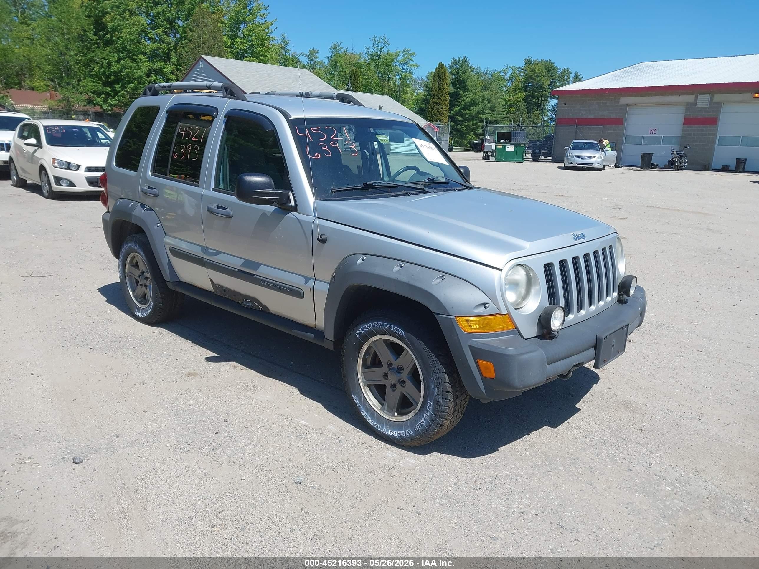 2006 Jeep Liberty Renegade, VIN 1J4GL38K36W162511 — Normal wear