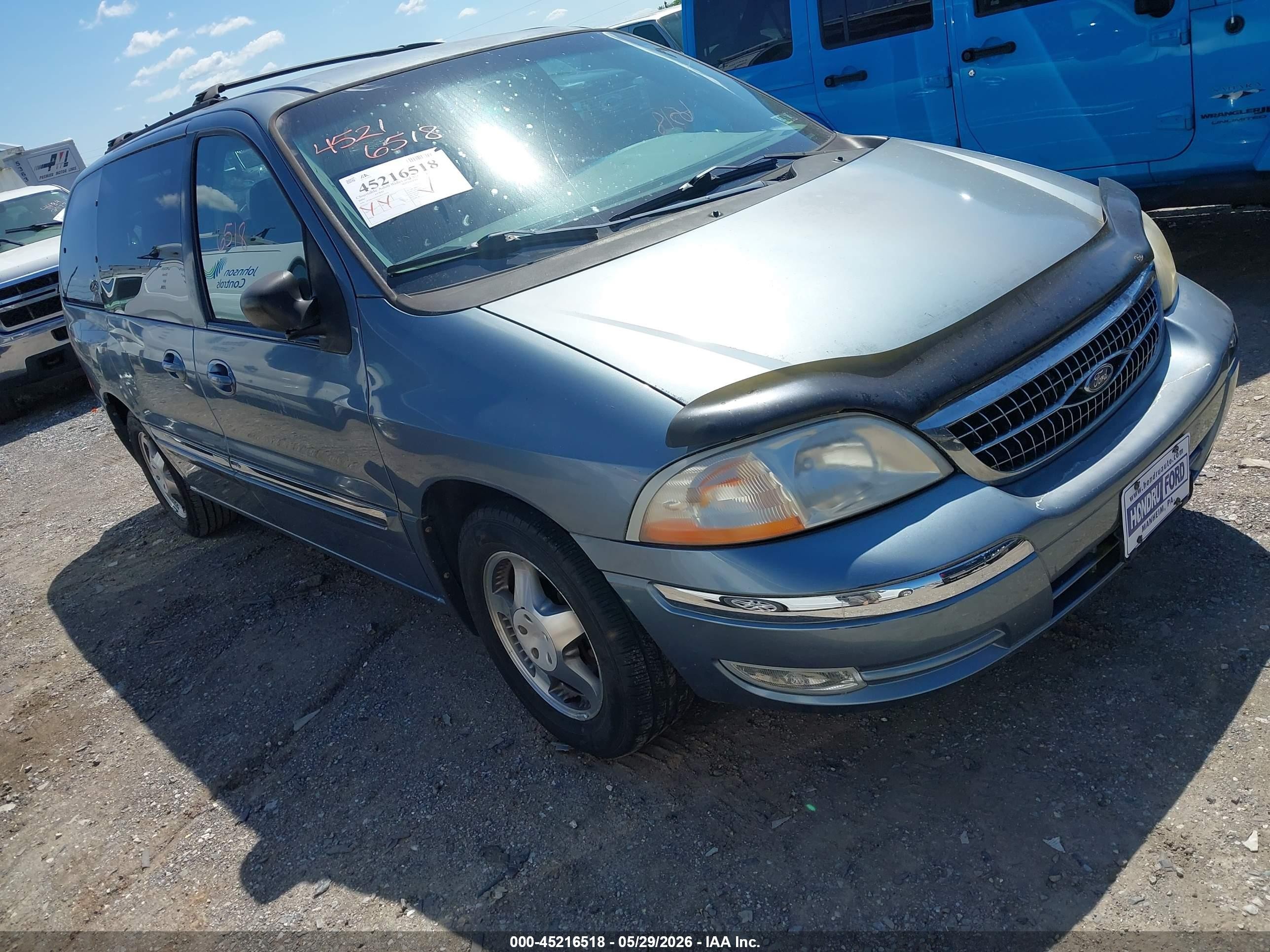 2000 Ford Windstar SE, VIN 2FMZA5241YBA15310 — Normal wear