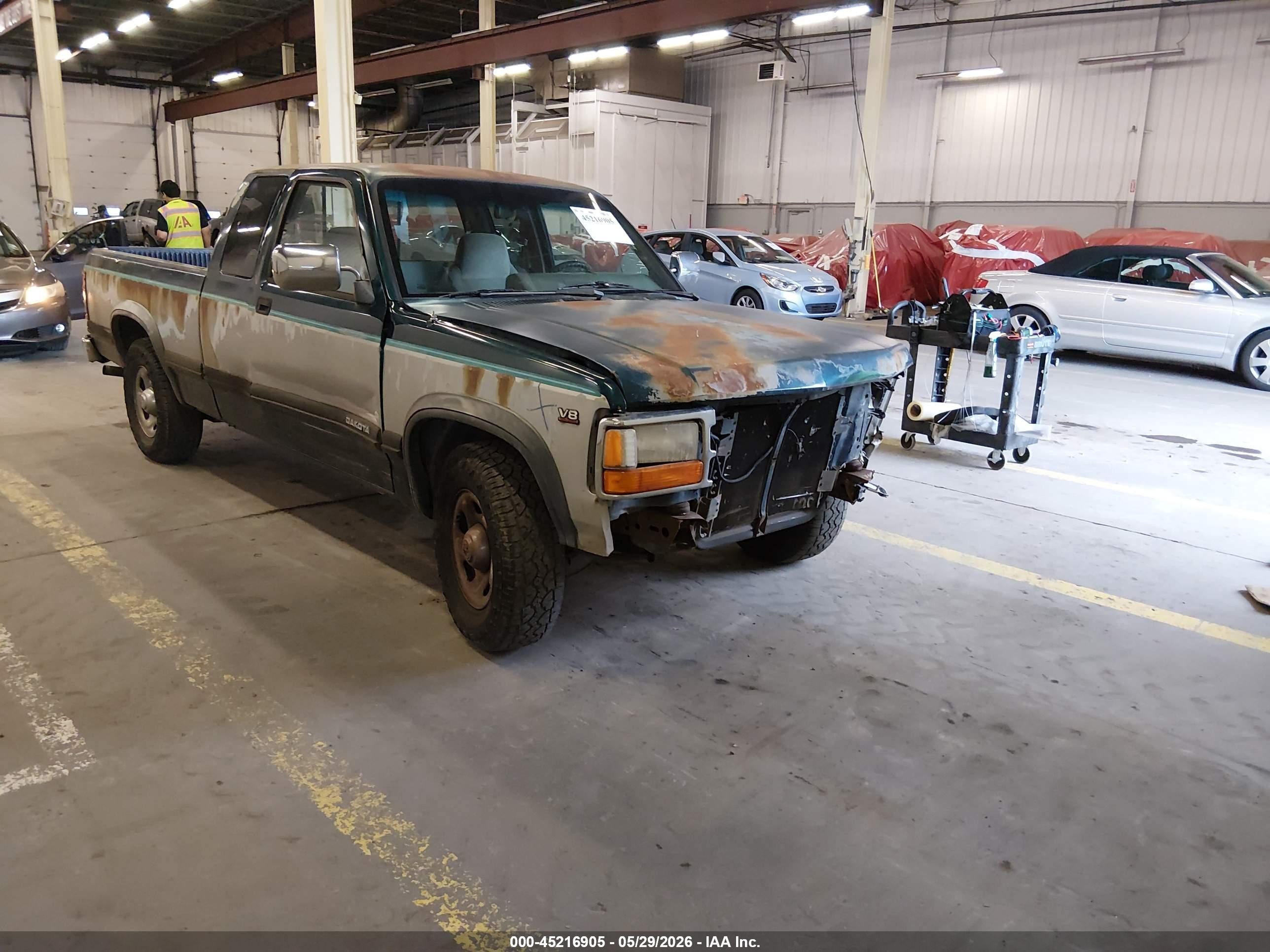 1994 Dodge Dakota, VIN 1B7GL23X5RS709227 — Перед