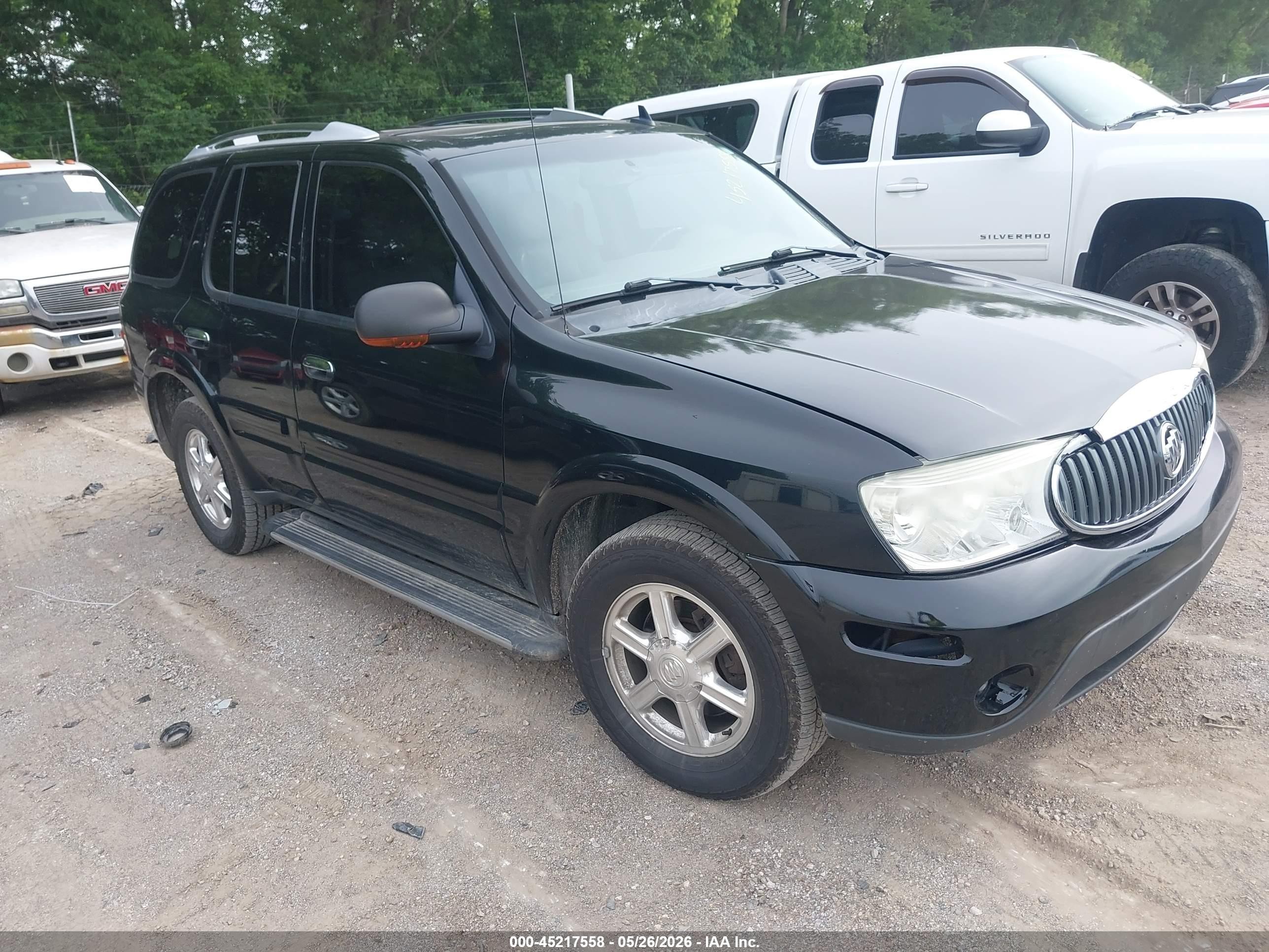 2006 Buick Rainier CXL, VIN 5GAET13M062300184 — Front end