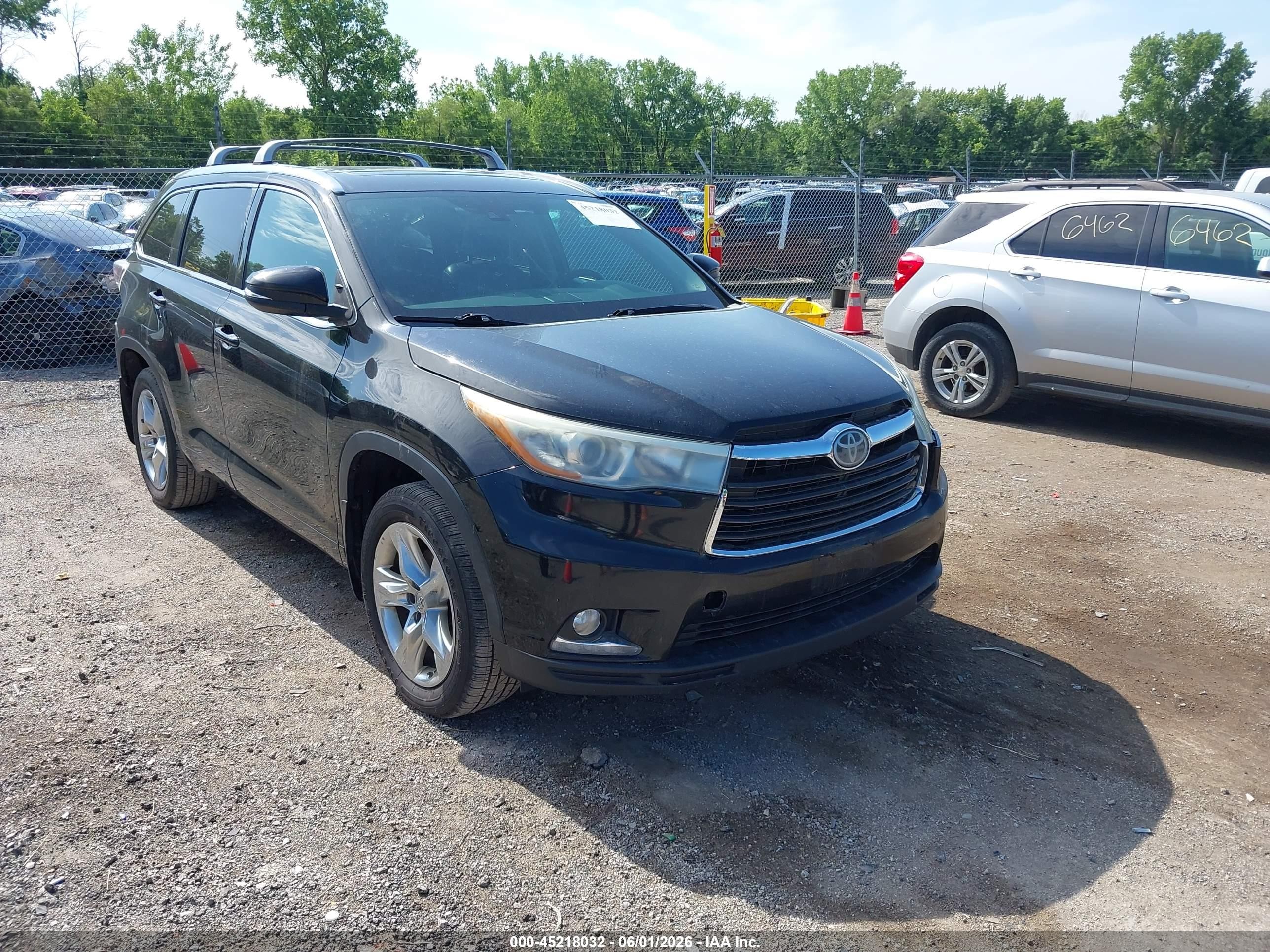2015 Toyota Highlander Limited, VIN 5TDDKRFH0FS164318 — Normal wear