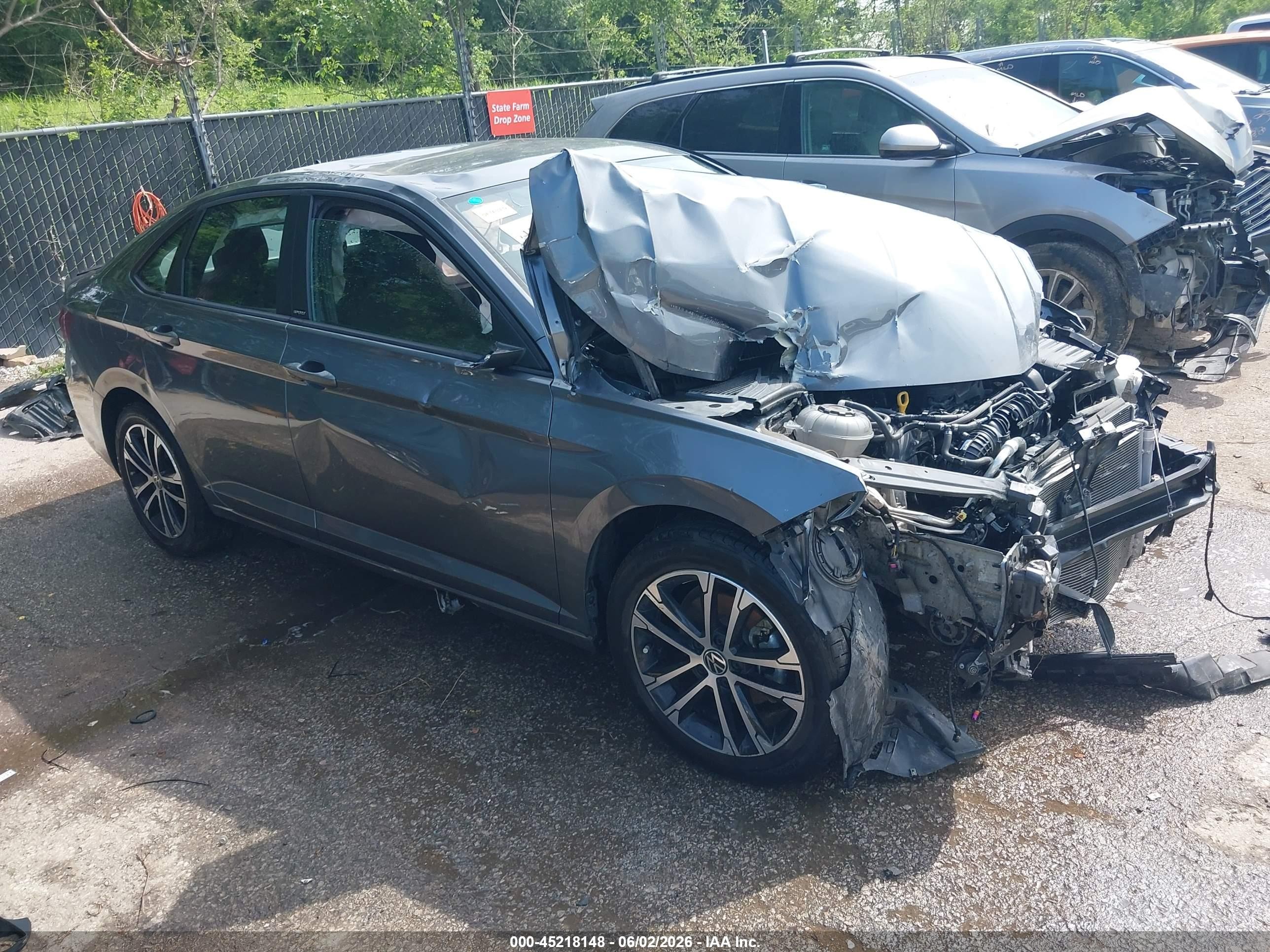 2024 Volkswagen Jetta Sport, VIN 3VWBM7BU4RM043088 — Rollover
