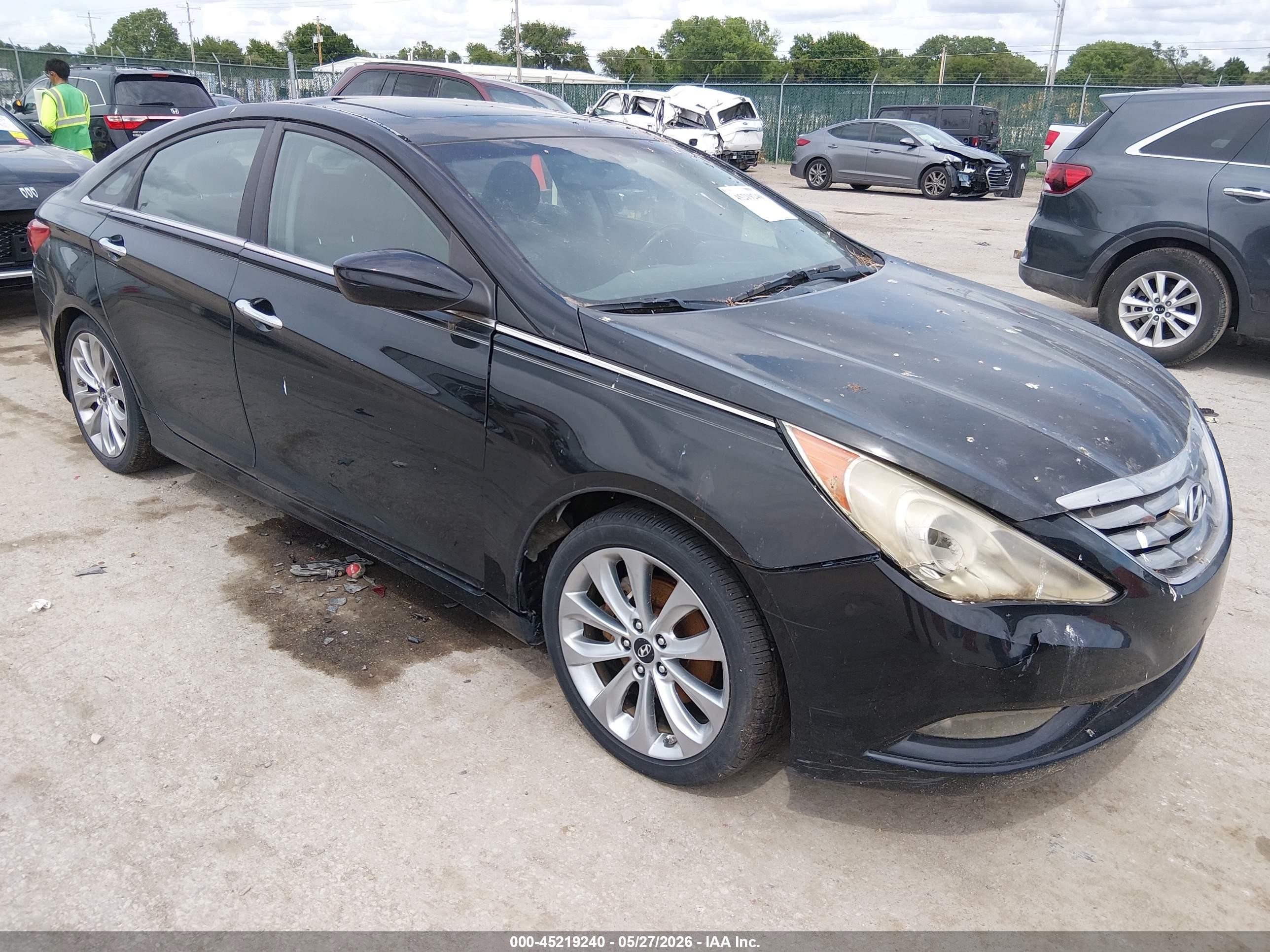 2013 Hyundai Sonata Limited, VIN 5NPEC4AC3DH636868 — Fresh water flood