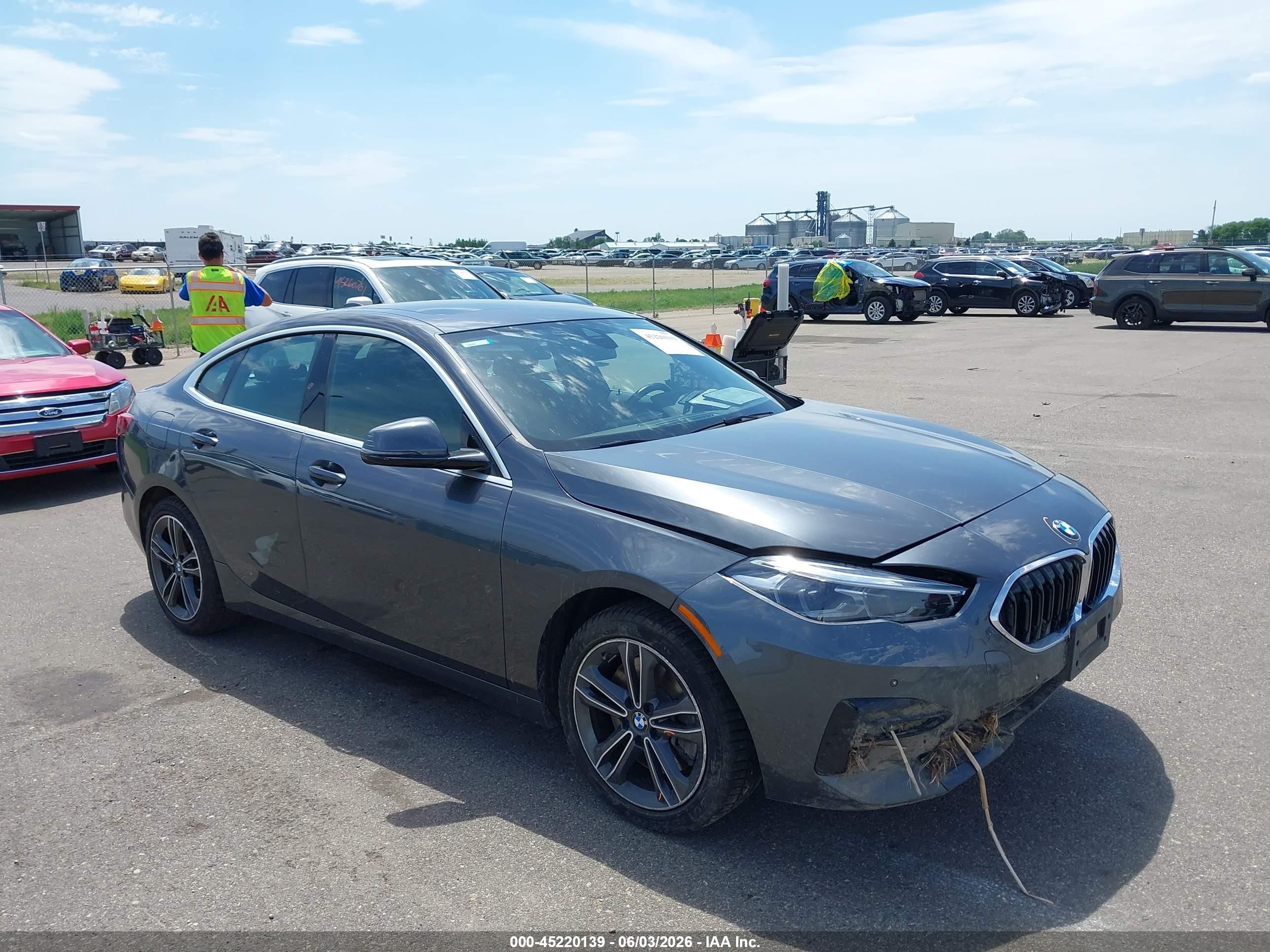 2021 BMW 2 Series 228i xDrive, VIN WBA73AK01M7H05153 — Front end