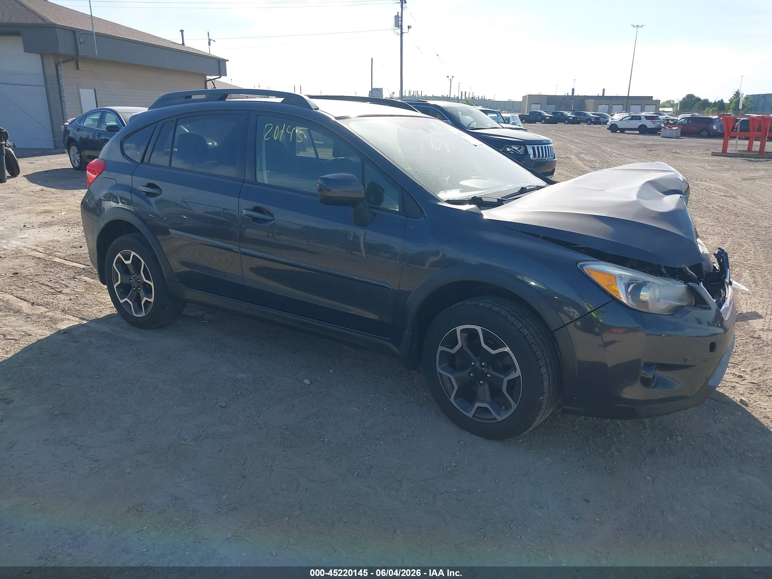 2013 Subaru Crosstrek Premium, VIN JF2GPAWC6D2864273 — Front end