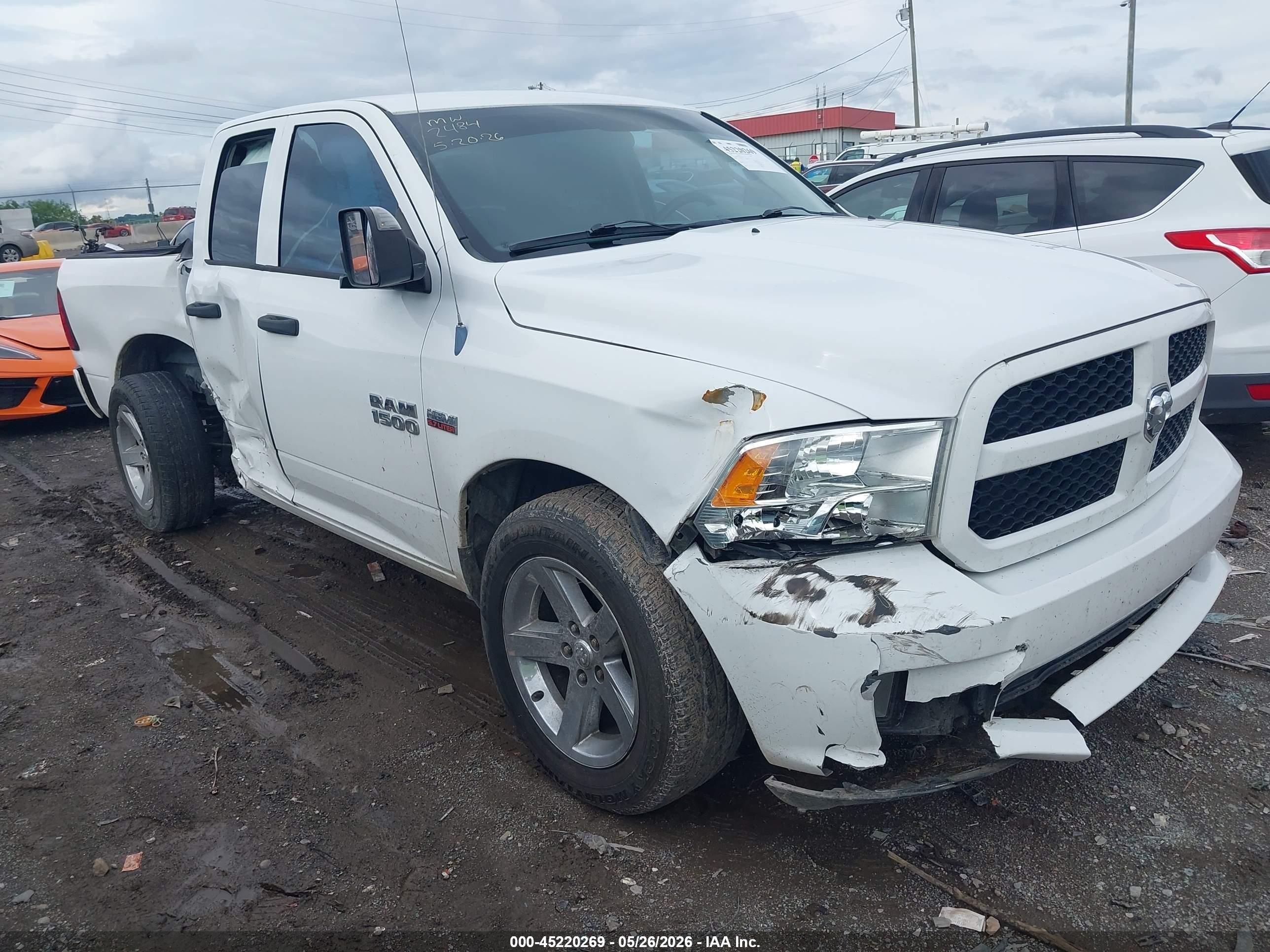 2013 Ram 1500 Express, VIN 1C6RR6FT8DS712484 — Side