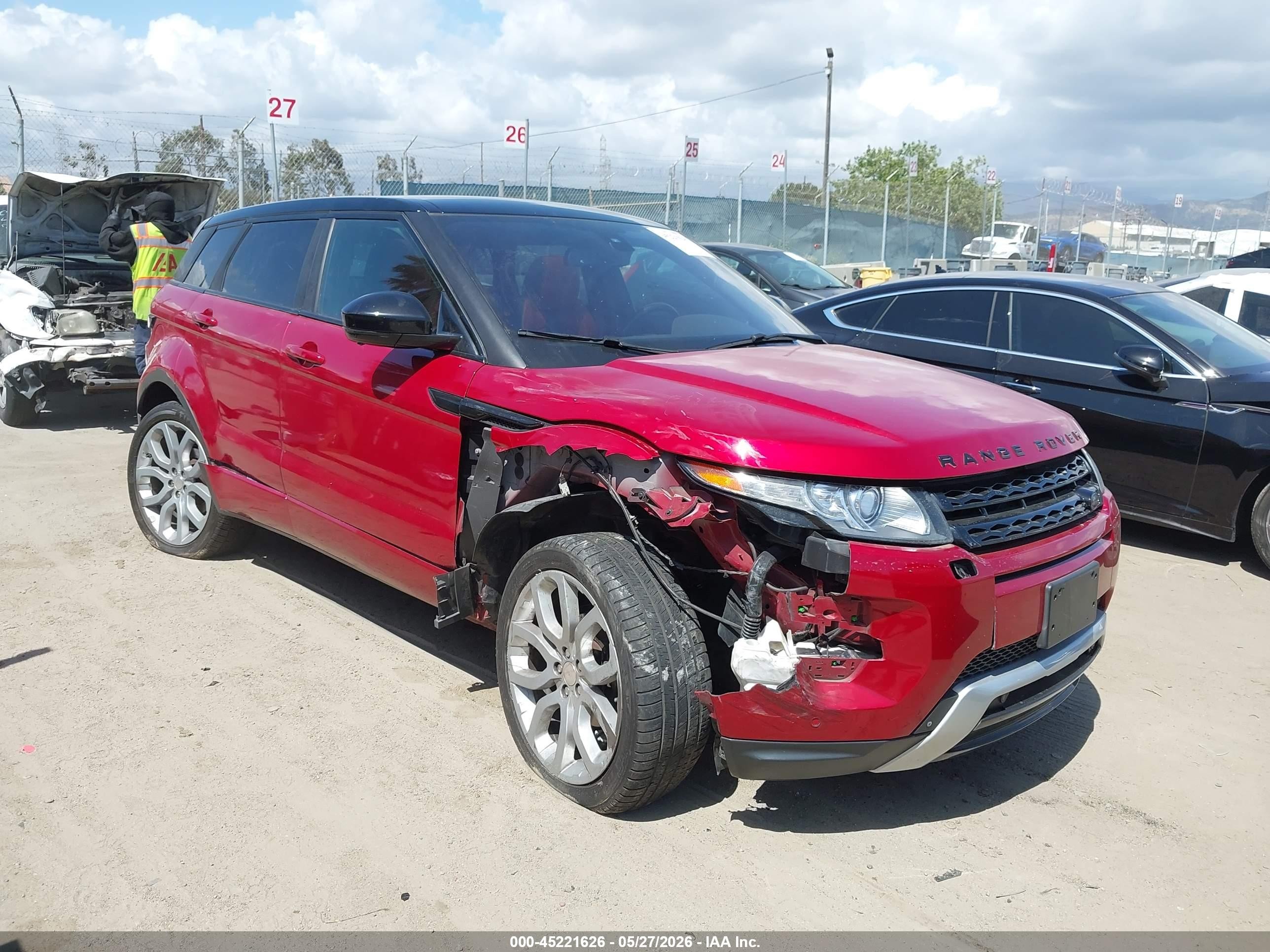 2014 Land Rover Range Rover Evoque Dynamic, VIN SALVT2BG6EH862031 — Front end