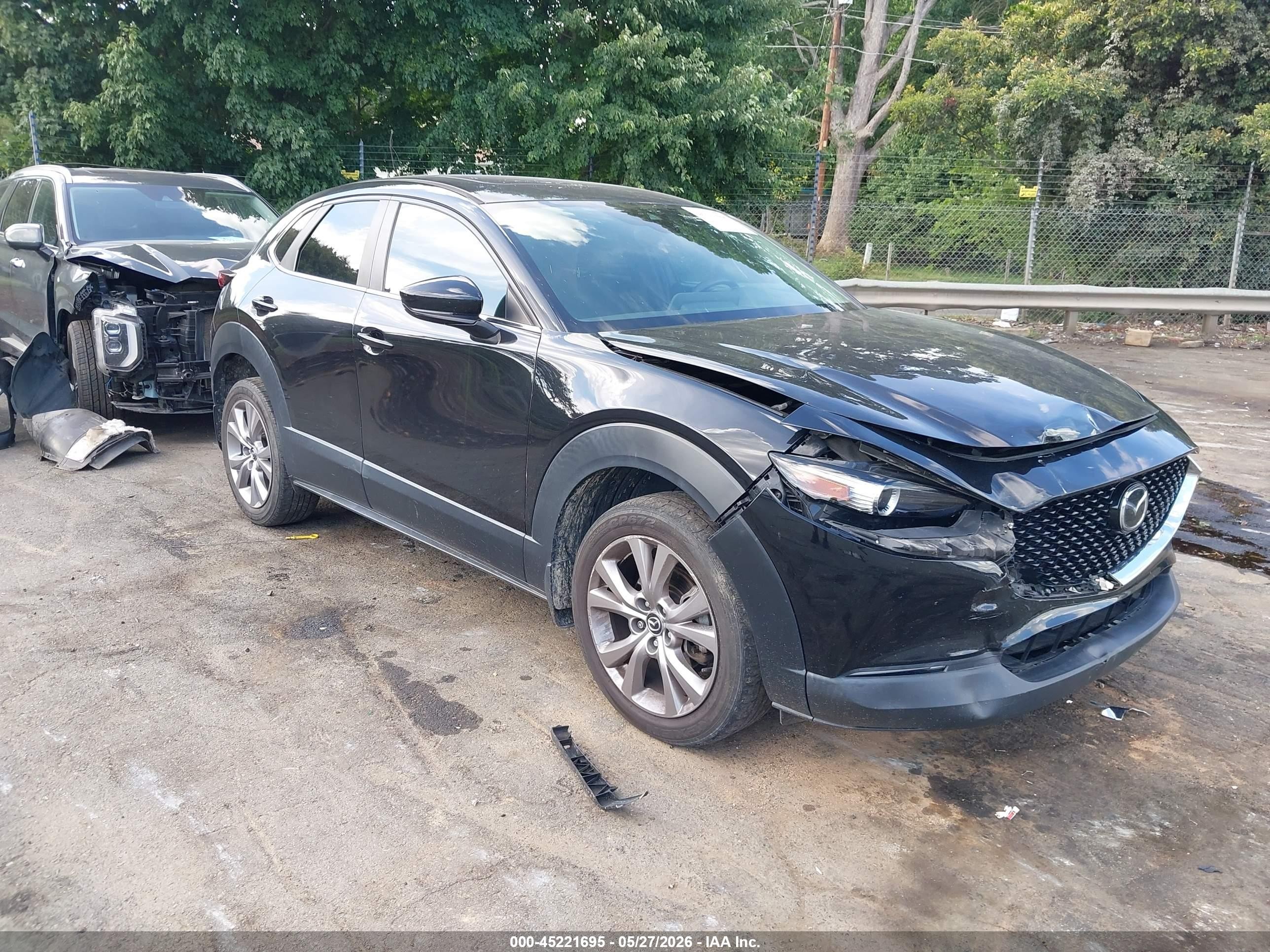 2021 Mazda CX-30 Preferred, VIN 3MVDMACL2MM264128 — Front end