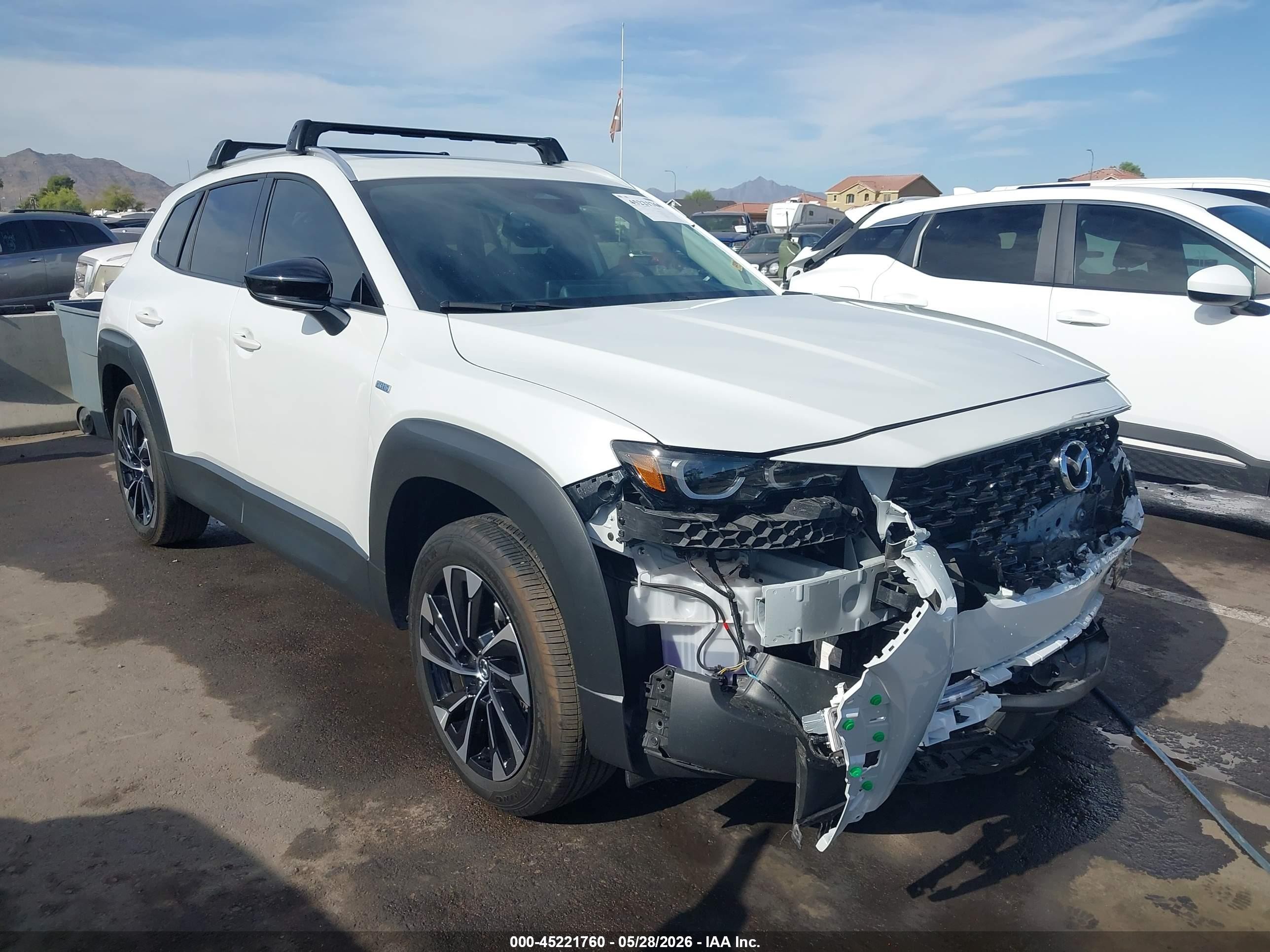 2025 Mazda CX-50 Hybrid Premium Plus Package, VIN 7MMVAAEW2SN130177 — Front end