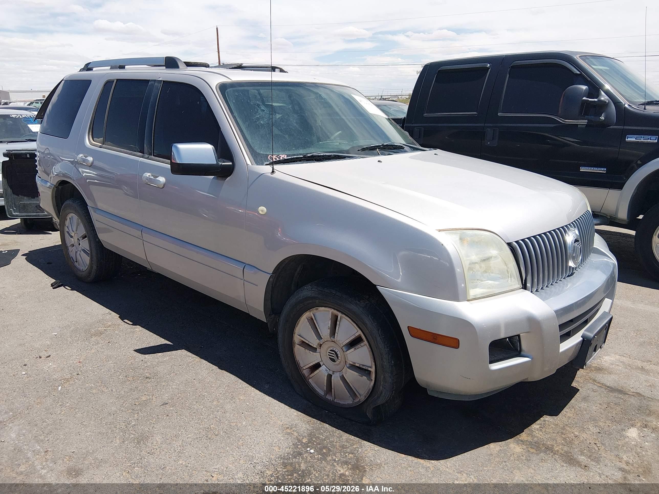 2006 Mercury Mountaineer Premier, VIN 4M2EU48876UJ08722 — Rear end