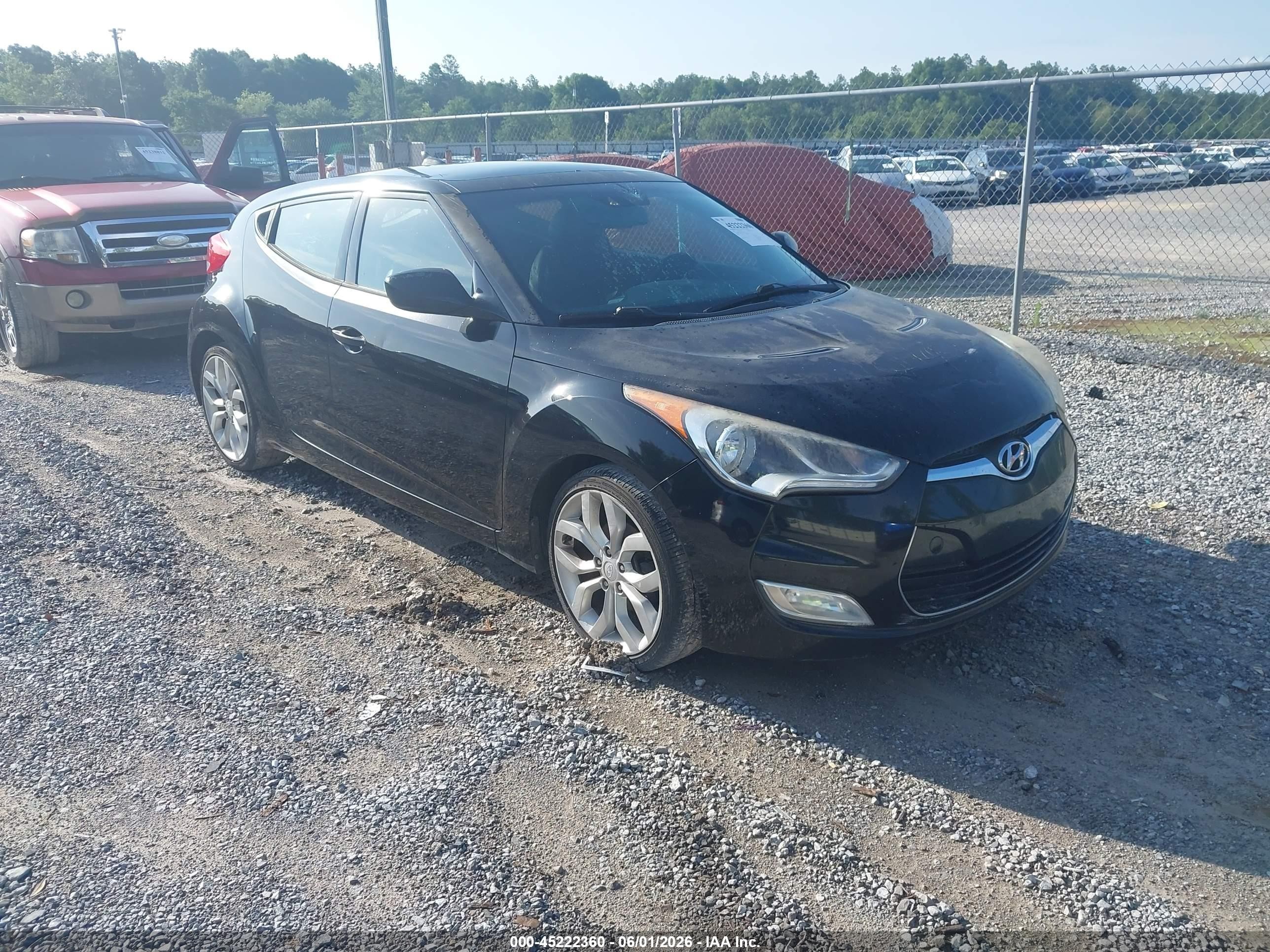 2013 Hyundai Veloster w/Gray Int, VIN KMHTC6AD8DU147914 — Normal wear