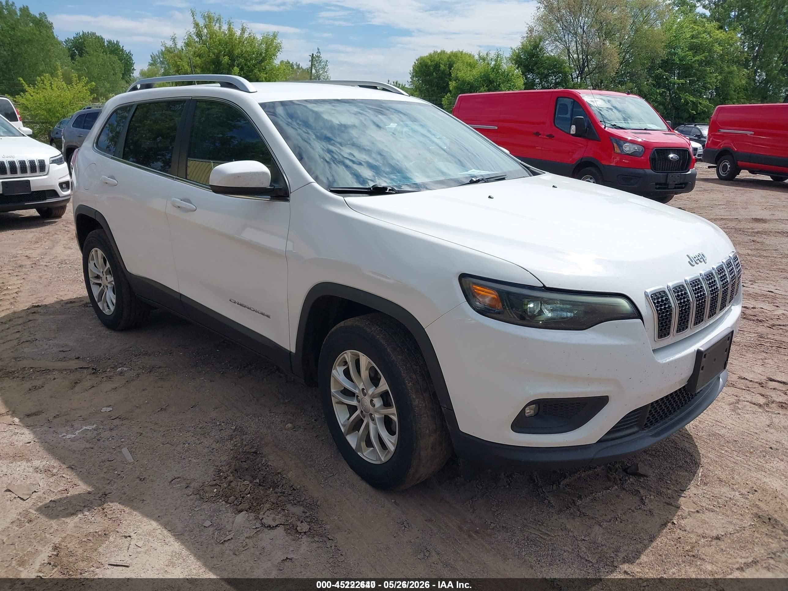 2019 Jeep Cherokee Latitude, VIN 1C4PJMCB5KD449458 — Обычный износ