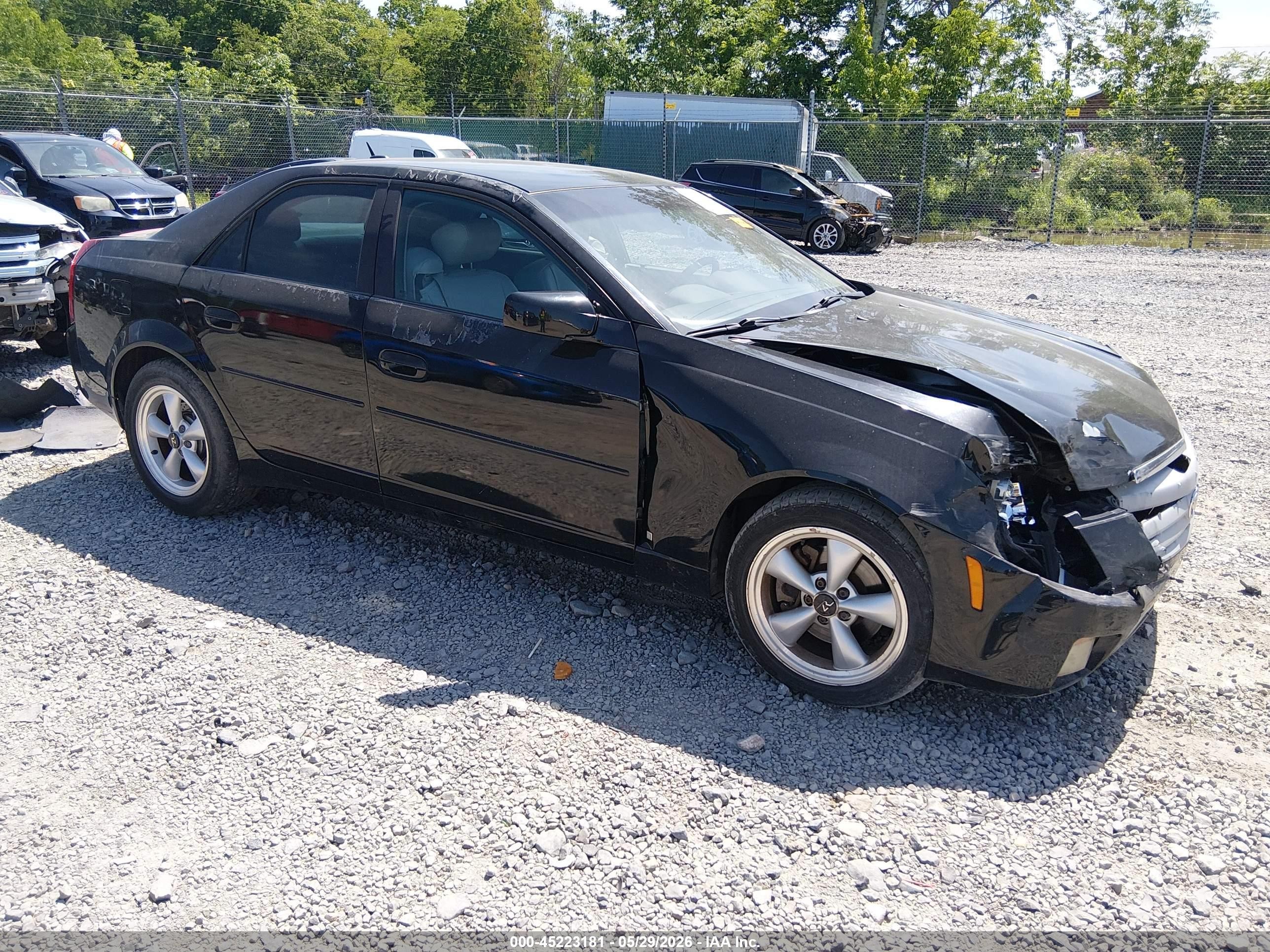 2007 Cadillac CTS, VIN 1G6DM57T070107548 — Front end