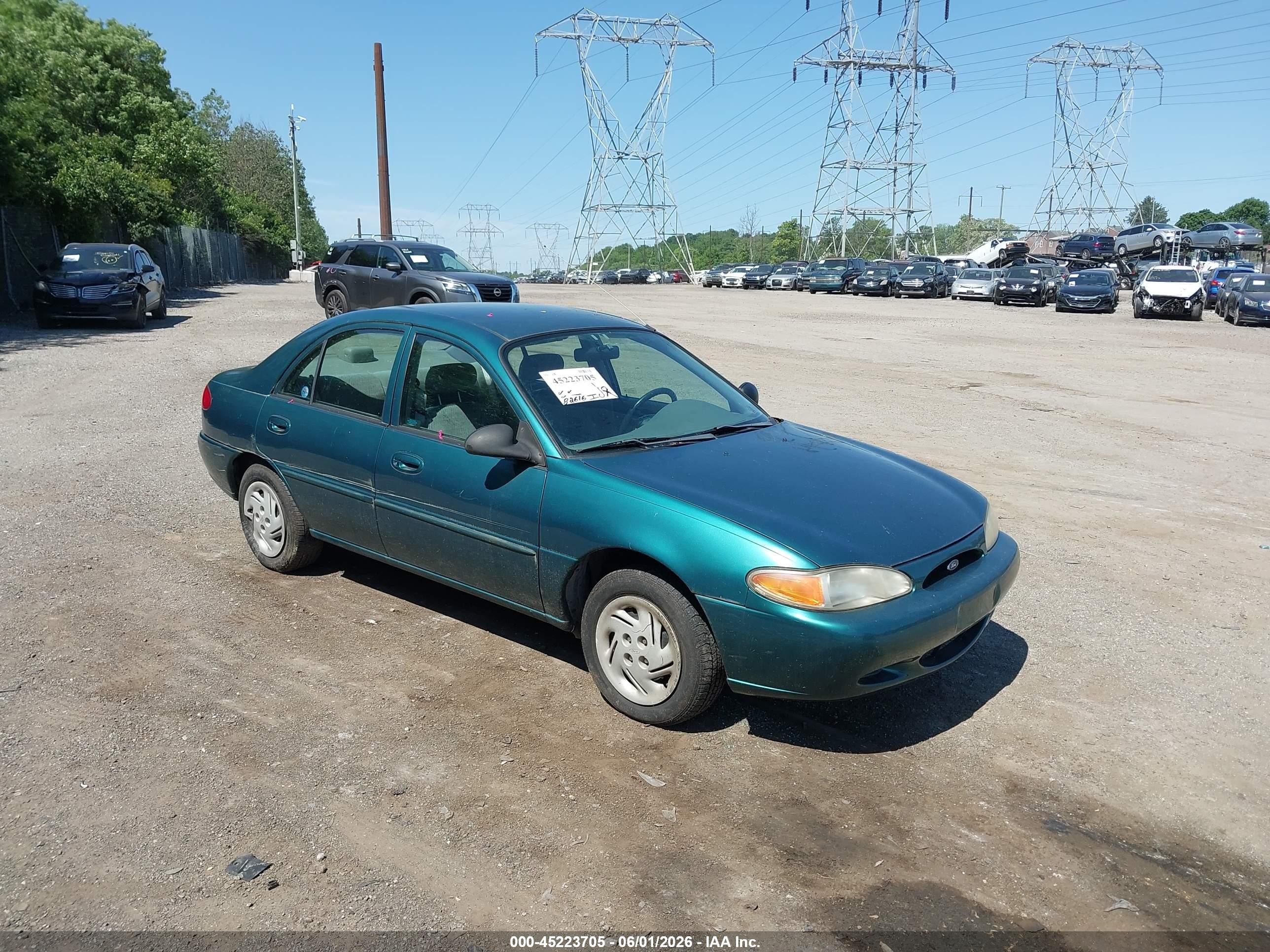 1998 Ford Escort SE, VIN 1FAFP13P5WW164733 — Rear end