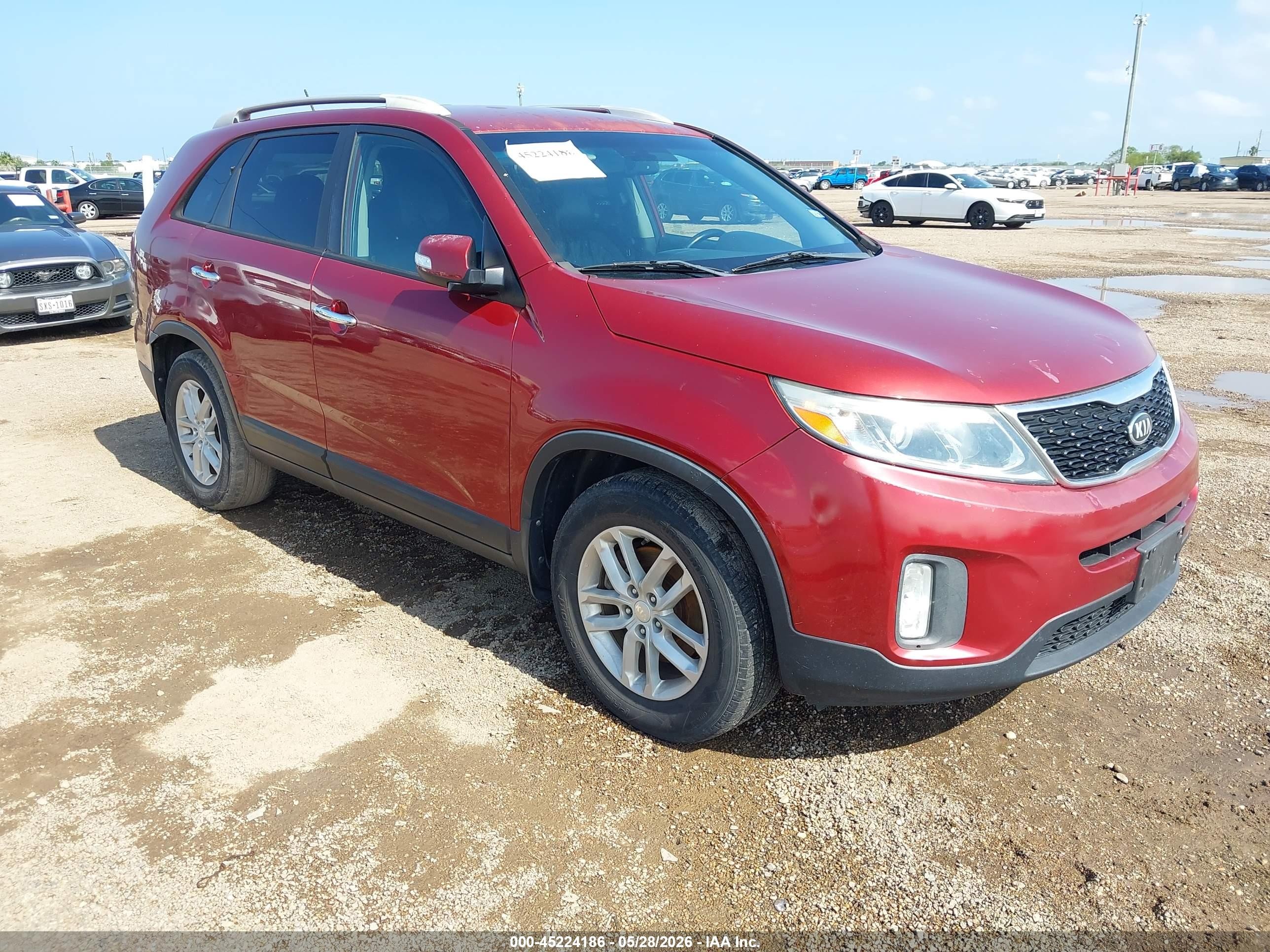 2015 Kia Sorento LX, VIN 5XYKT4A62FG579554 — Repossession