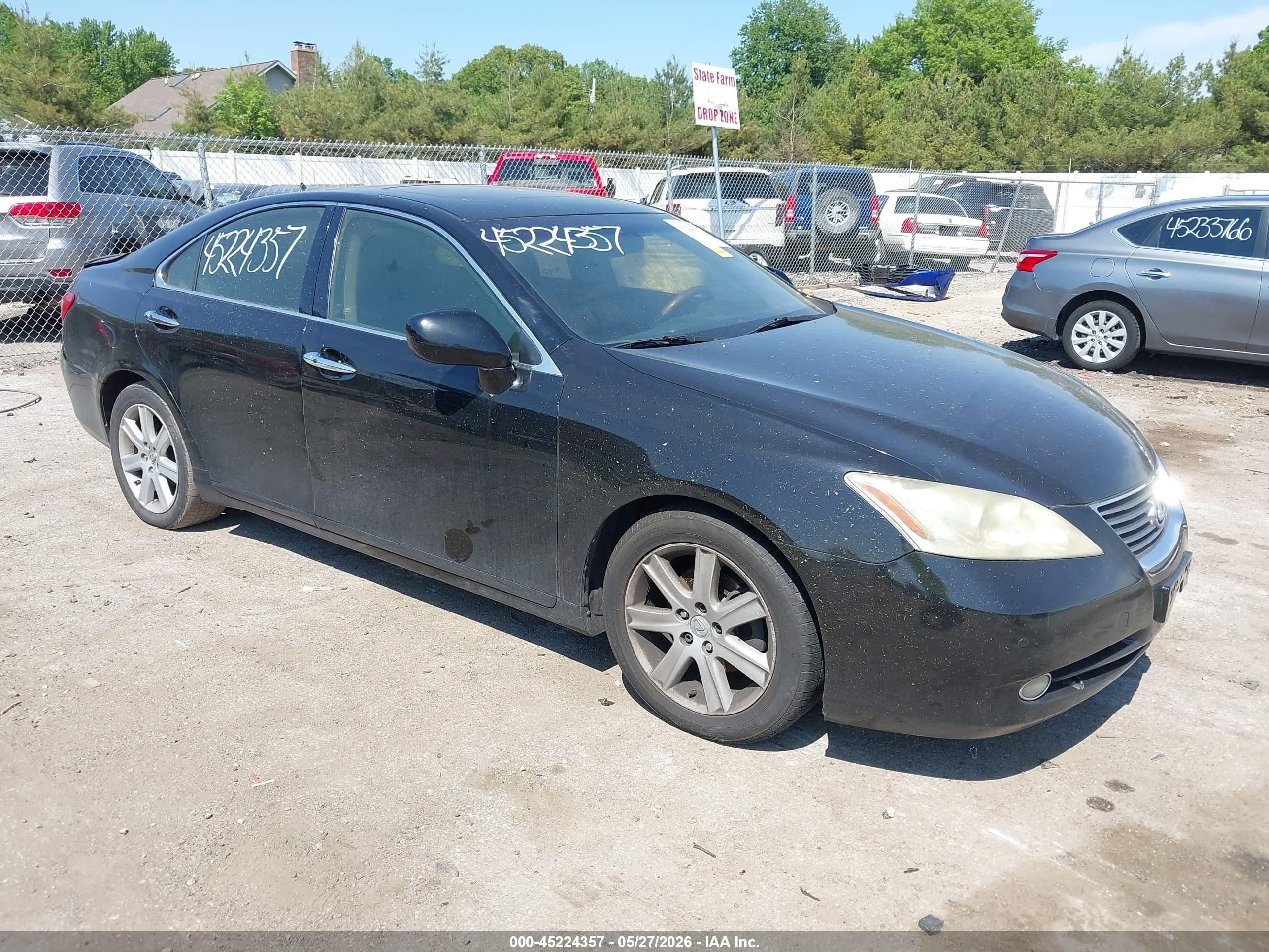 2007 Lexus ES 330, VIN JTHBJ46G172136667 — Interior fire