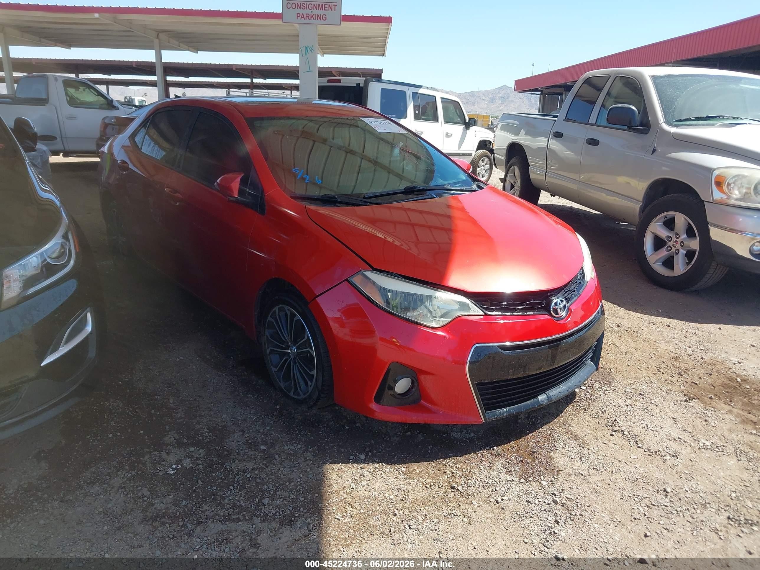 2014 Toyota Corolla S Plus, VIN 5YFBURHE7EP098667 — Normal wear
