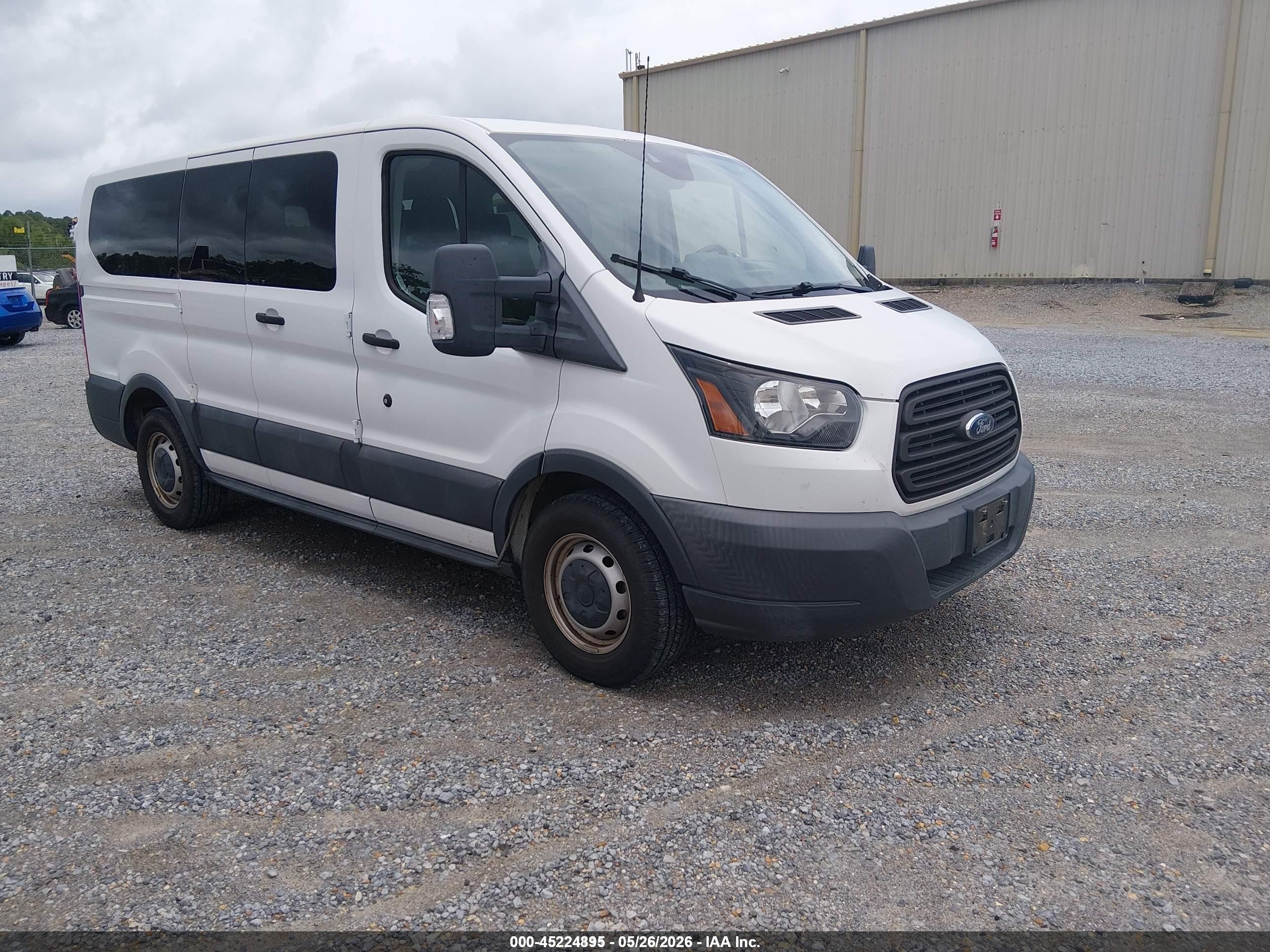 2018 Ford Transit Passenger XL, VIN 1FMZK1ZM7JKB35989 — Normal wear