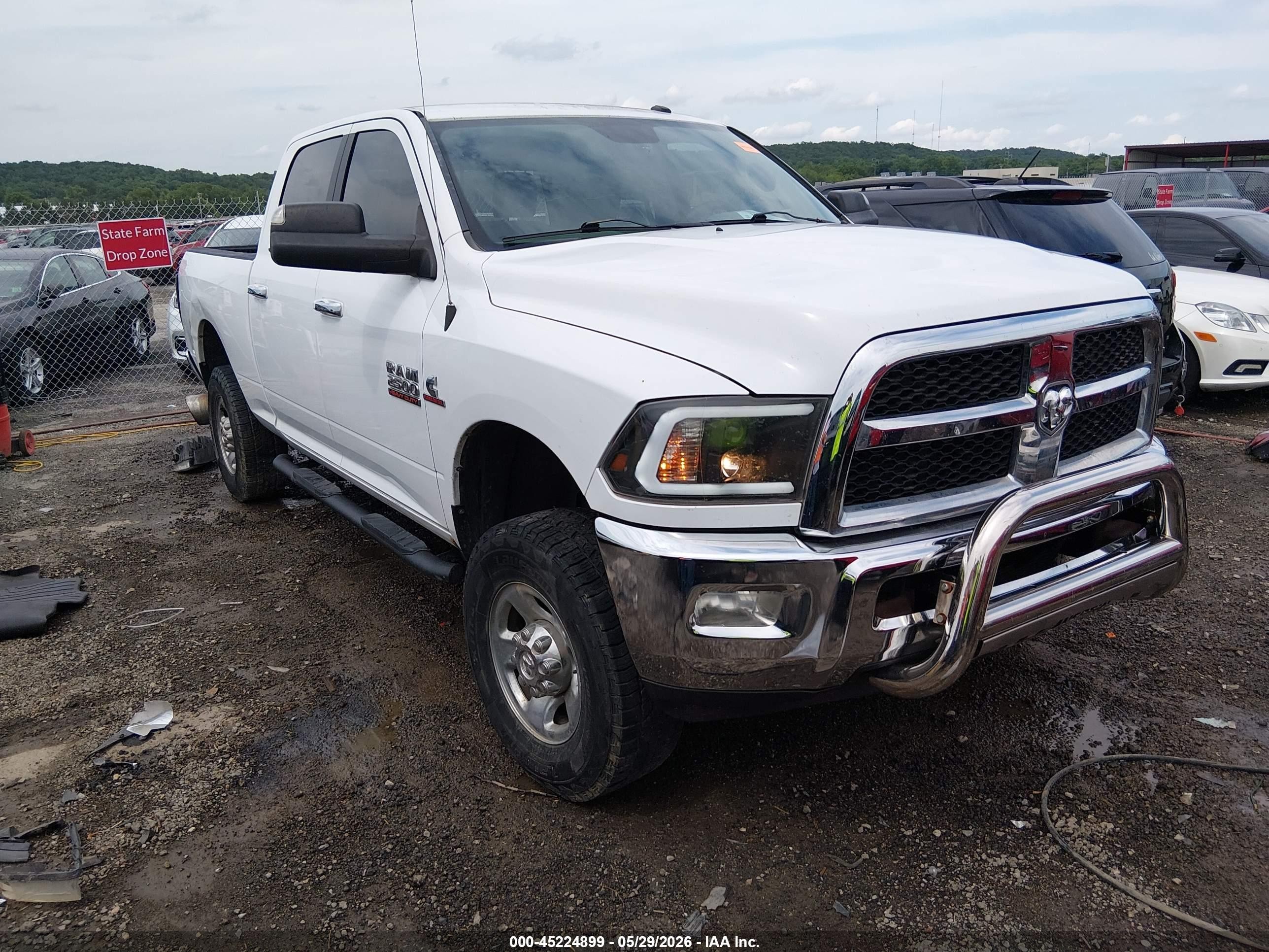 2014 Ram 2500 SLT, VIN 3C6UR5DL9EG223804 — Electrical