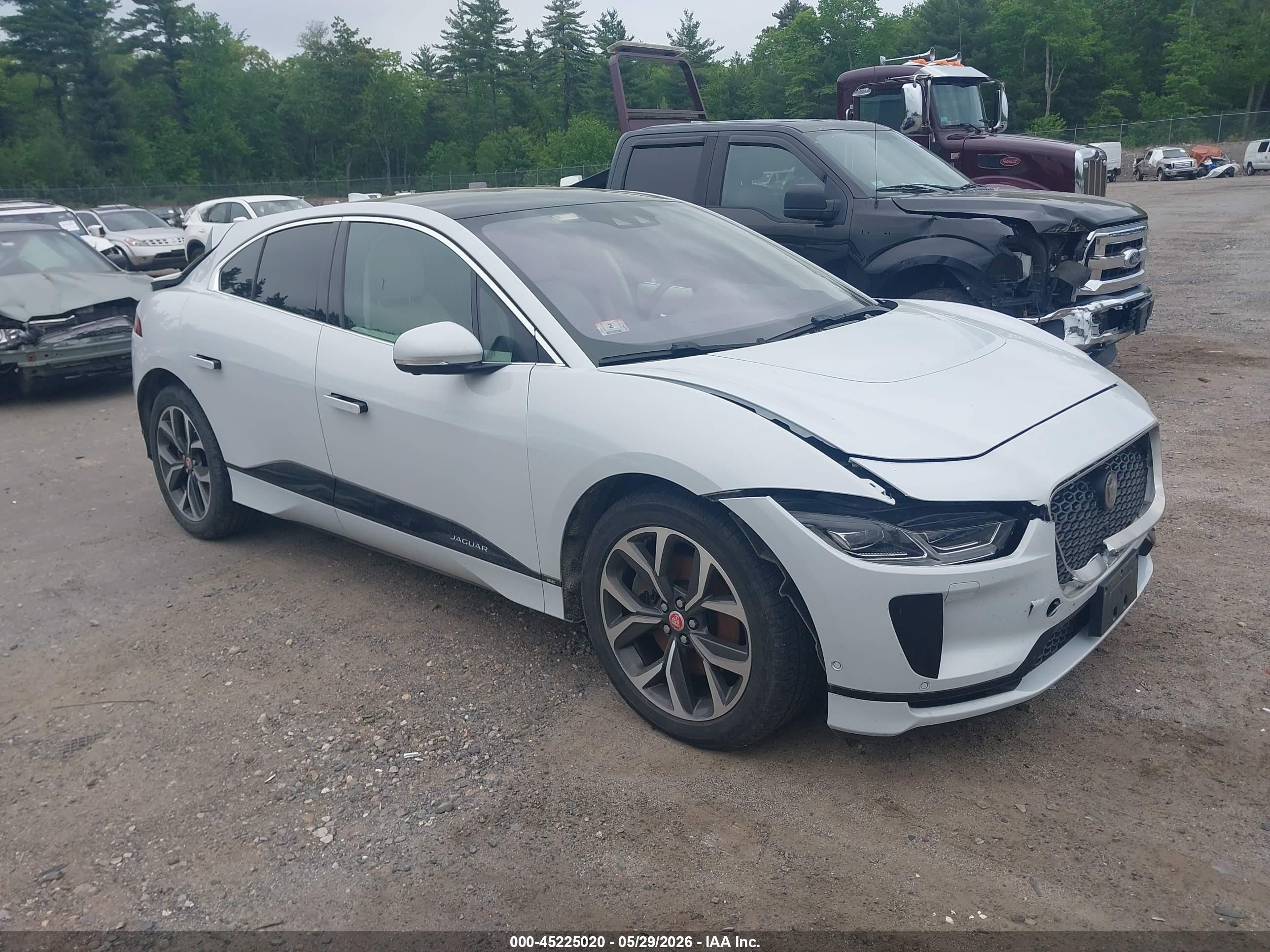 2019 Jaguar I-Pace SE, VIN SADHC2S17K1F76426 — По всему кузову