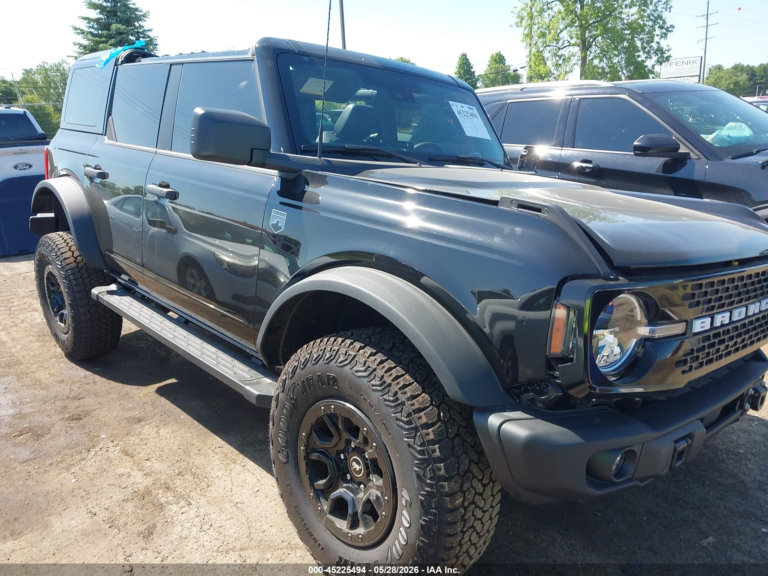 2026 Ford Bronco Big Bend, VIN 1FMEE7BH4TLA63815 — Front end