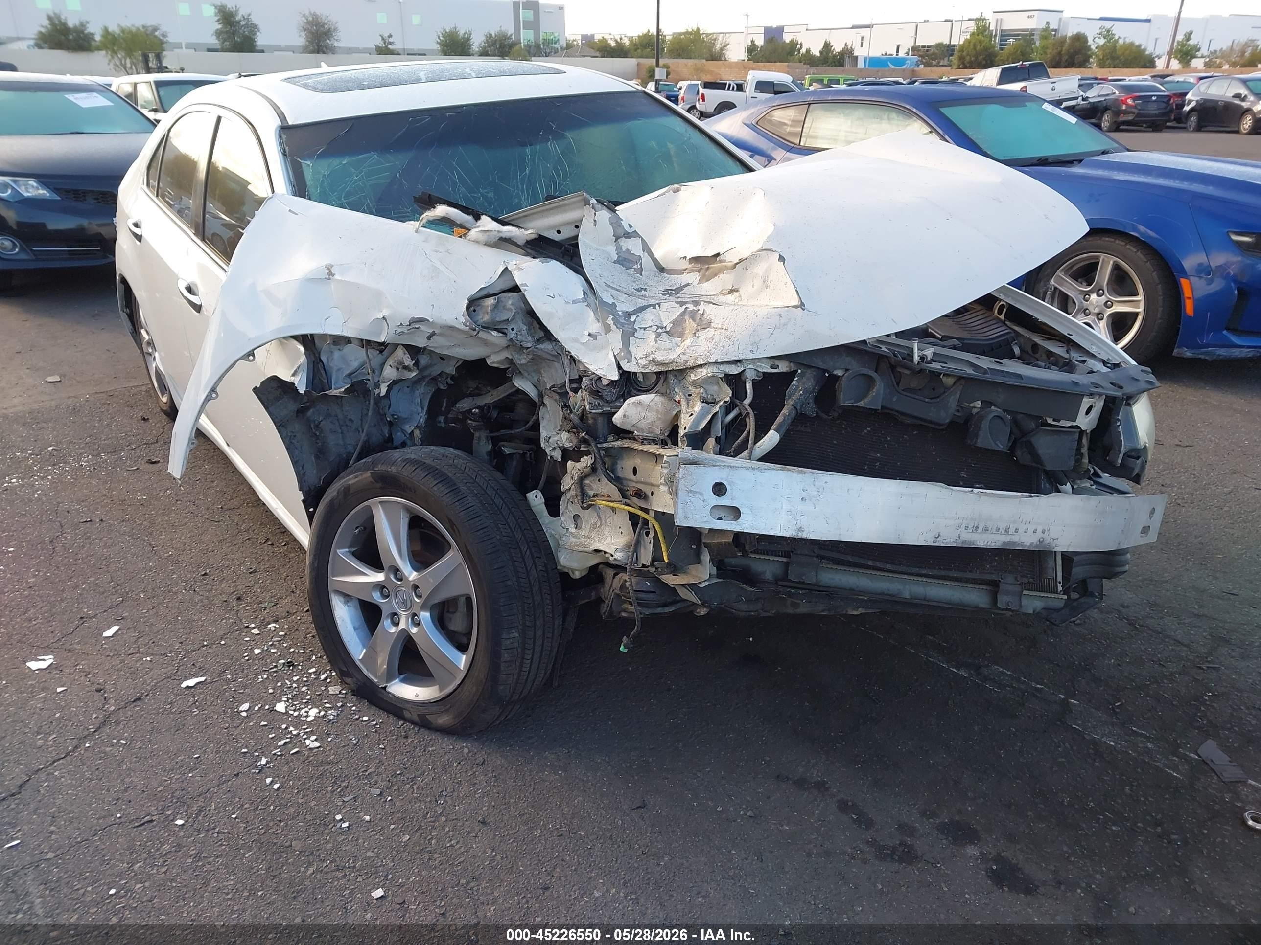 2012 Acura TSX, VIN JH4CU2F45CC010709 — Front end