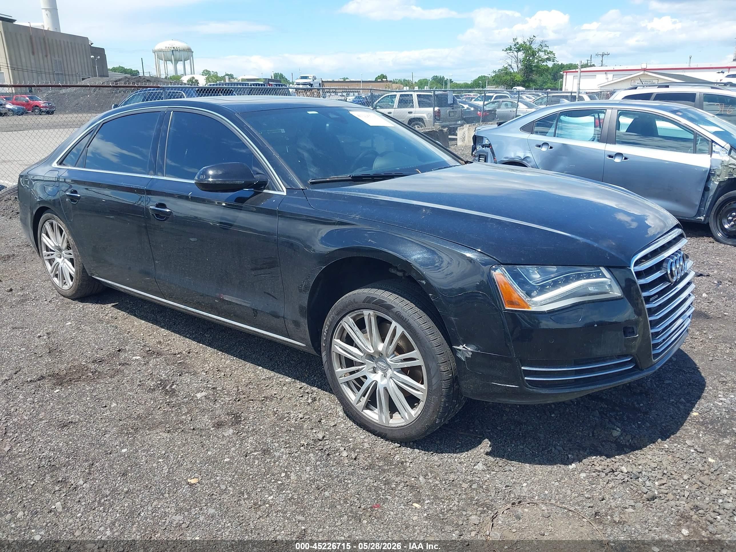 2014 Audi A8 3.0T, VIN WAURGAFD3EN002142 — Front end