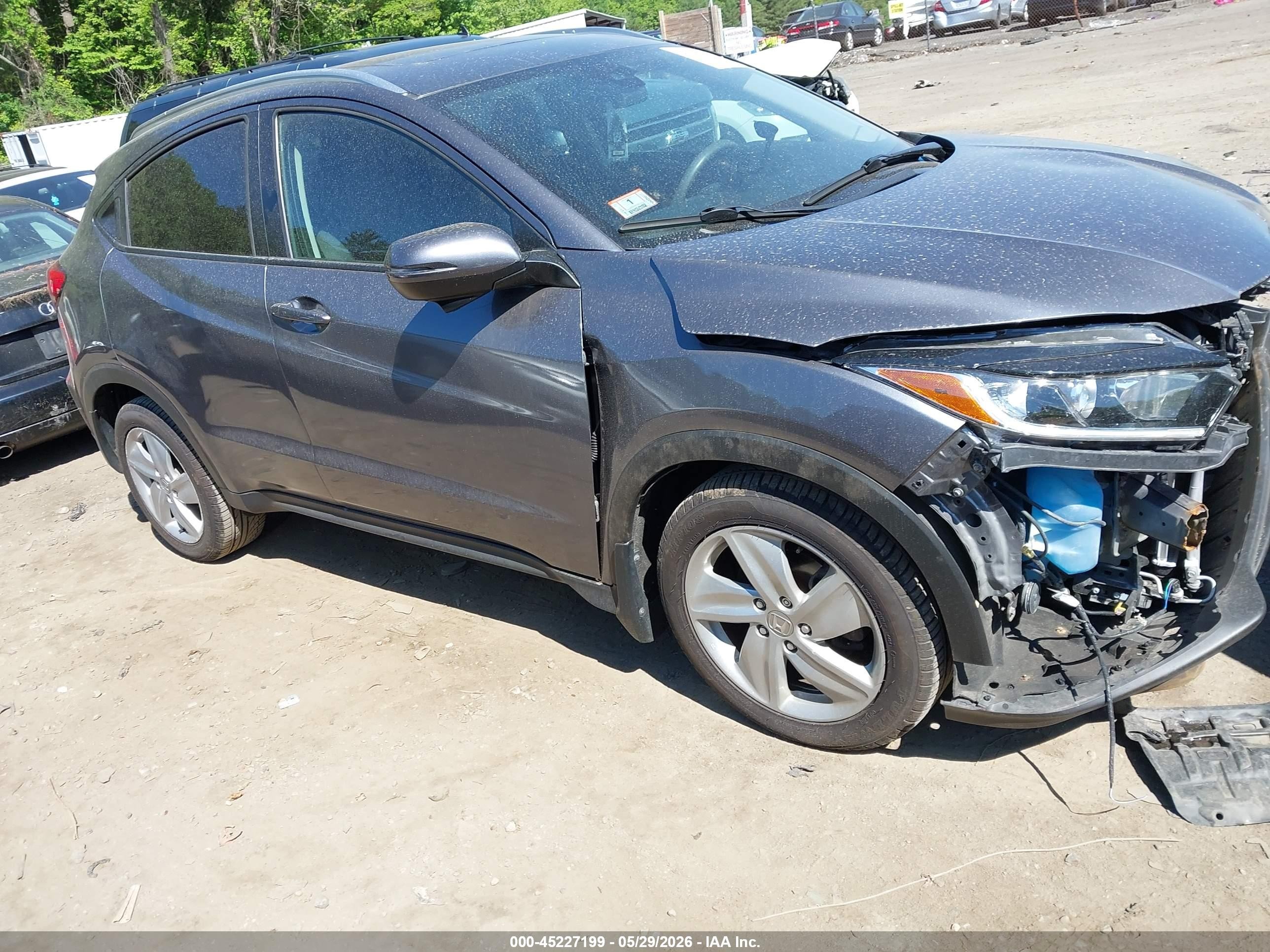 2019 Honda HR-V EX, VIN 3CZRU6H50KM723971 — Front end