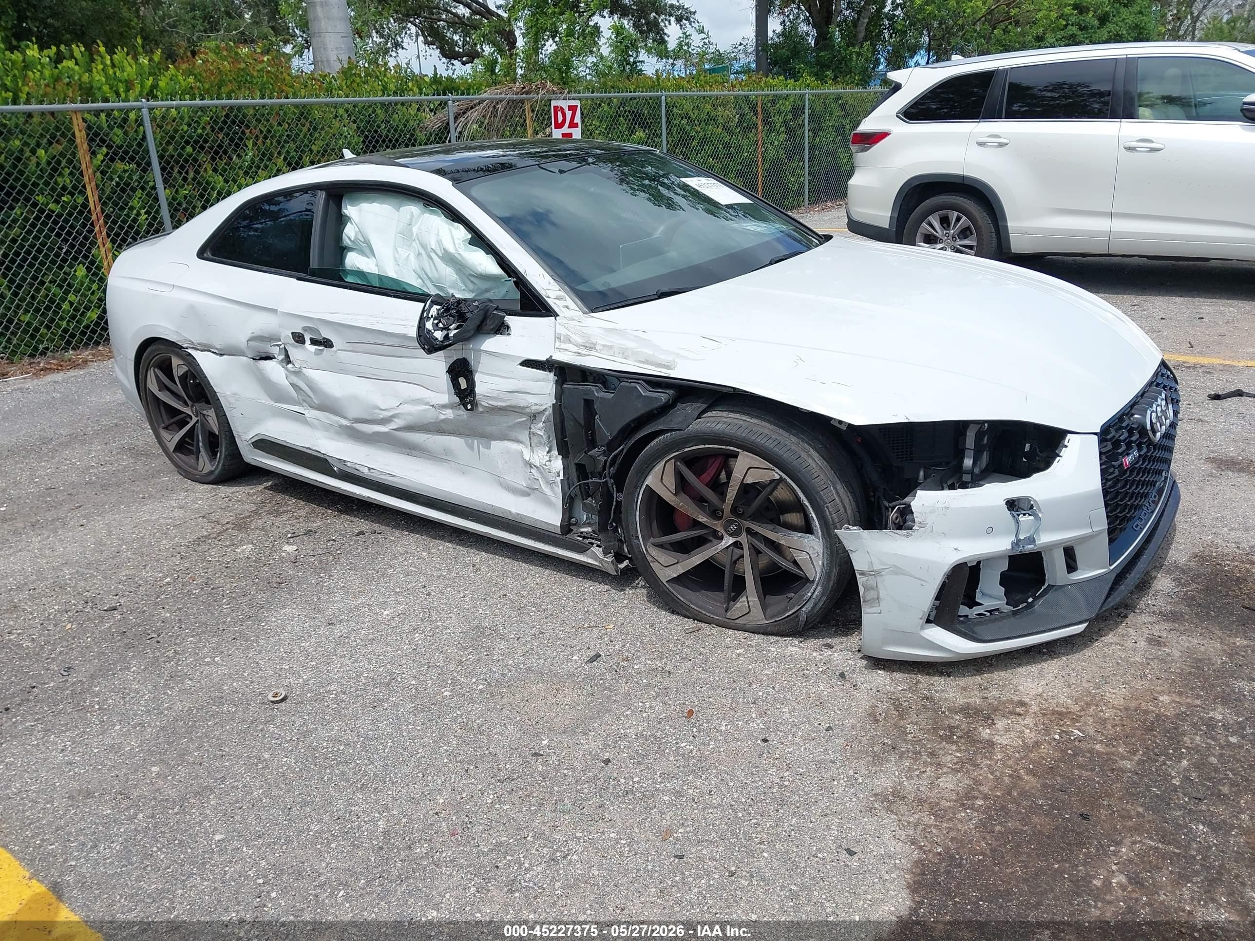 2019 Audi RS 5, VIN WUAPWAF52KA901635 — Side