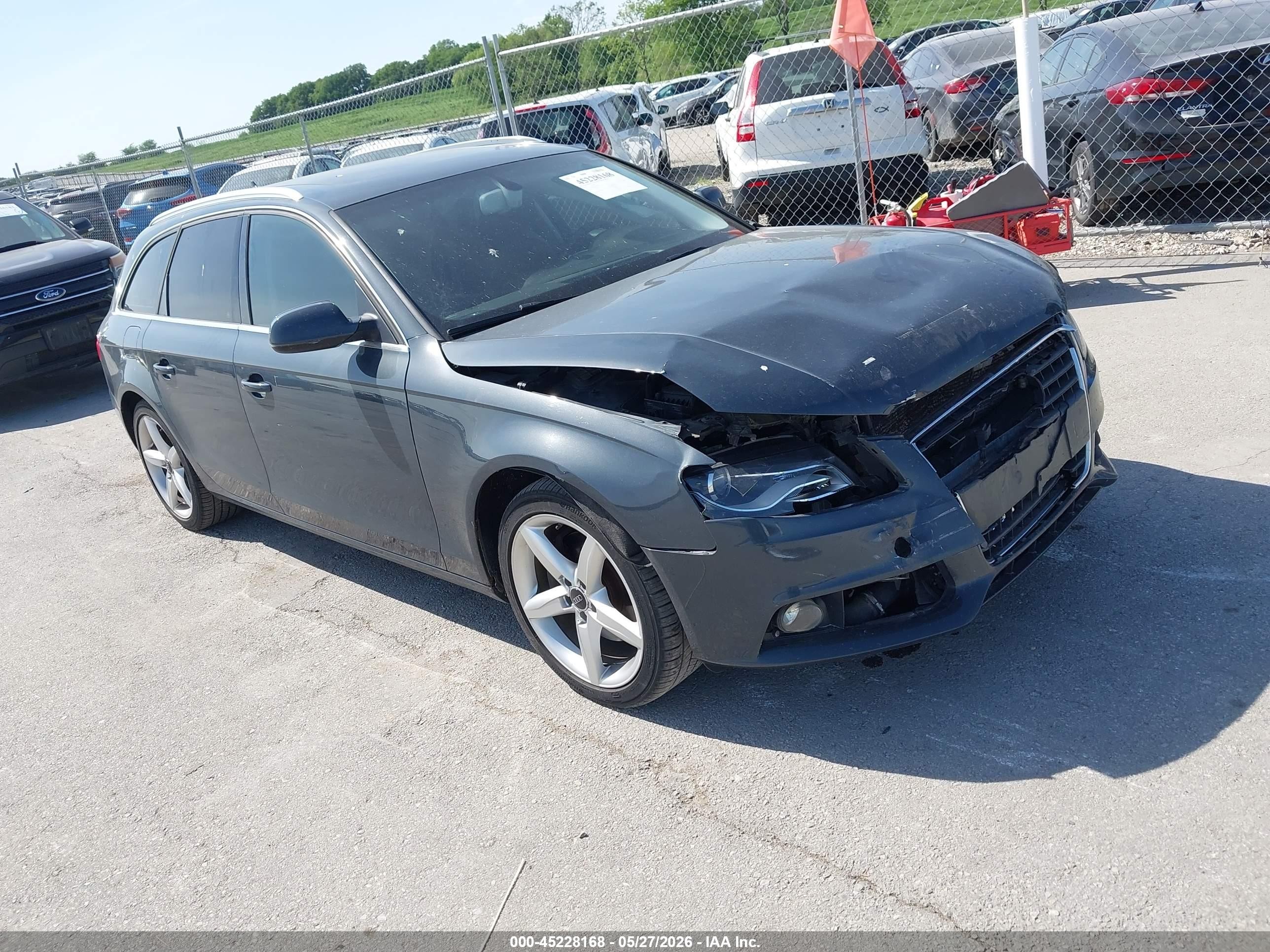 2010 Audi A4 Prestige, VIN WAU4FAFL7AA039359 — Front end
