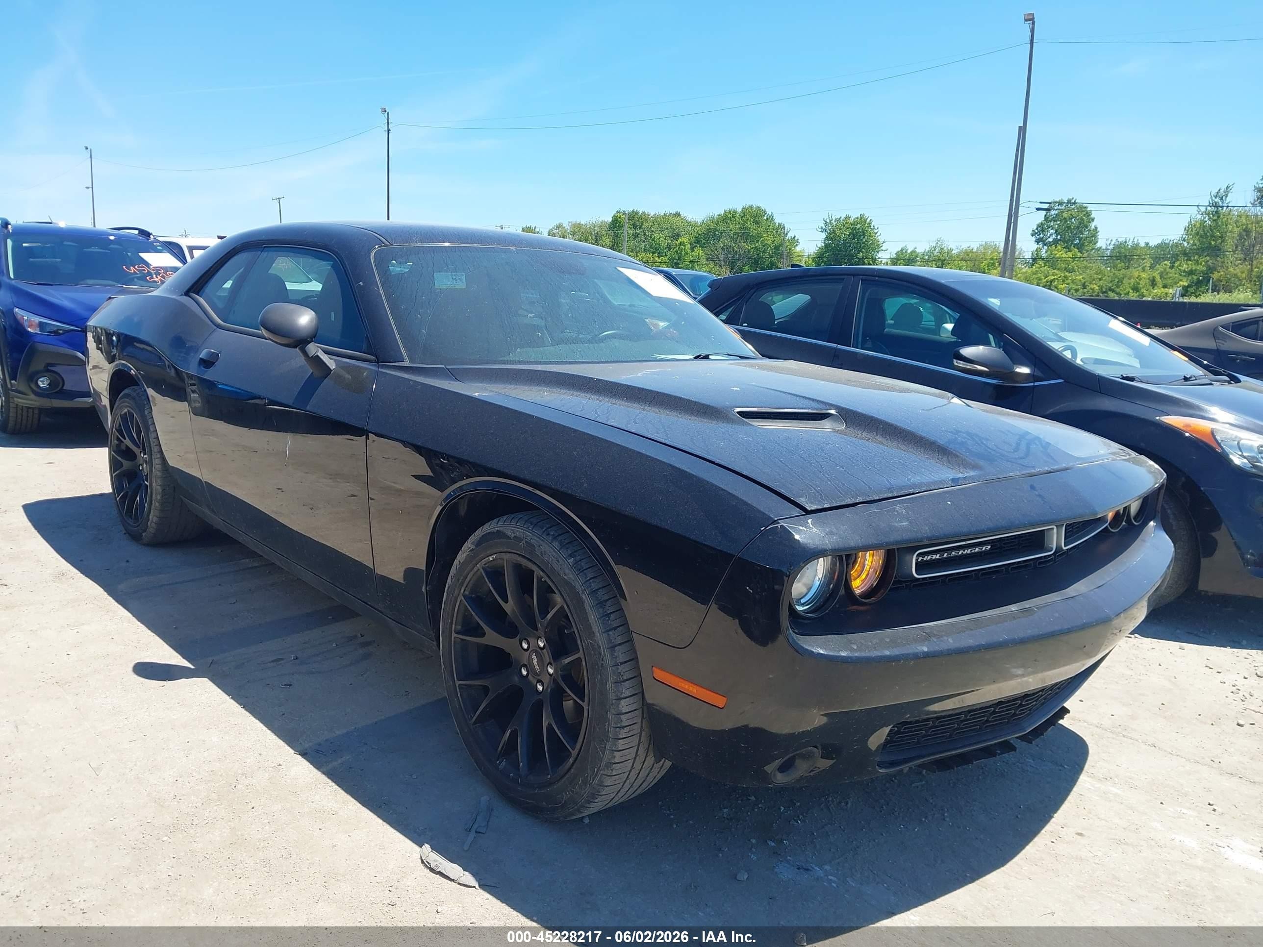 2015 Dodge Challenger SXT, VIN 2C3CDZAG1FH821330 — Hail
