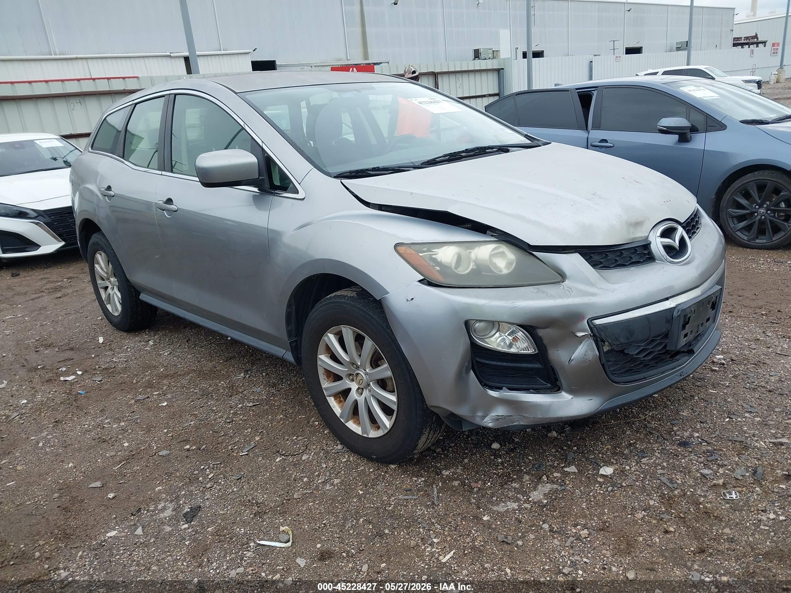 2012 Mazda CX-7 i SV, VIN JM3ER2A53C0421272 — Перед