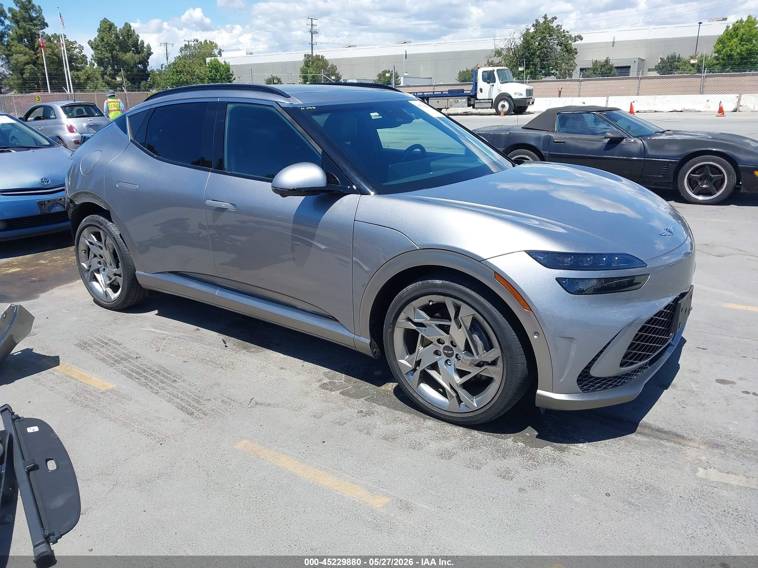 2023 Genesis GV60 Performance, VIN KMUKEDTB8PU010693 — Rear end
