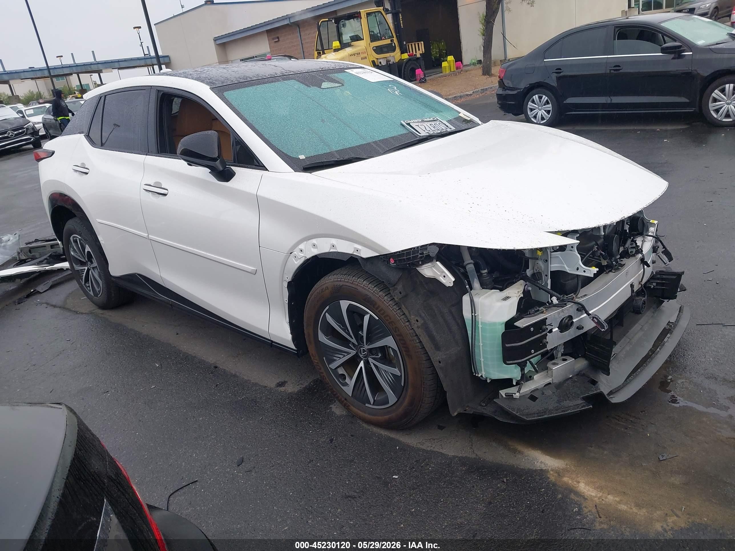 2025 Lexus RZ 450e Premium, VIN JTJAAAAB2SA028156 — Front end