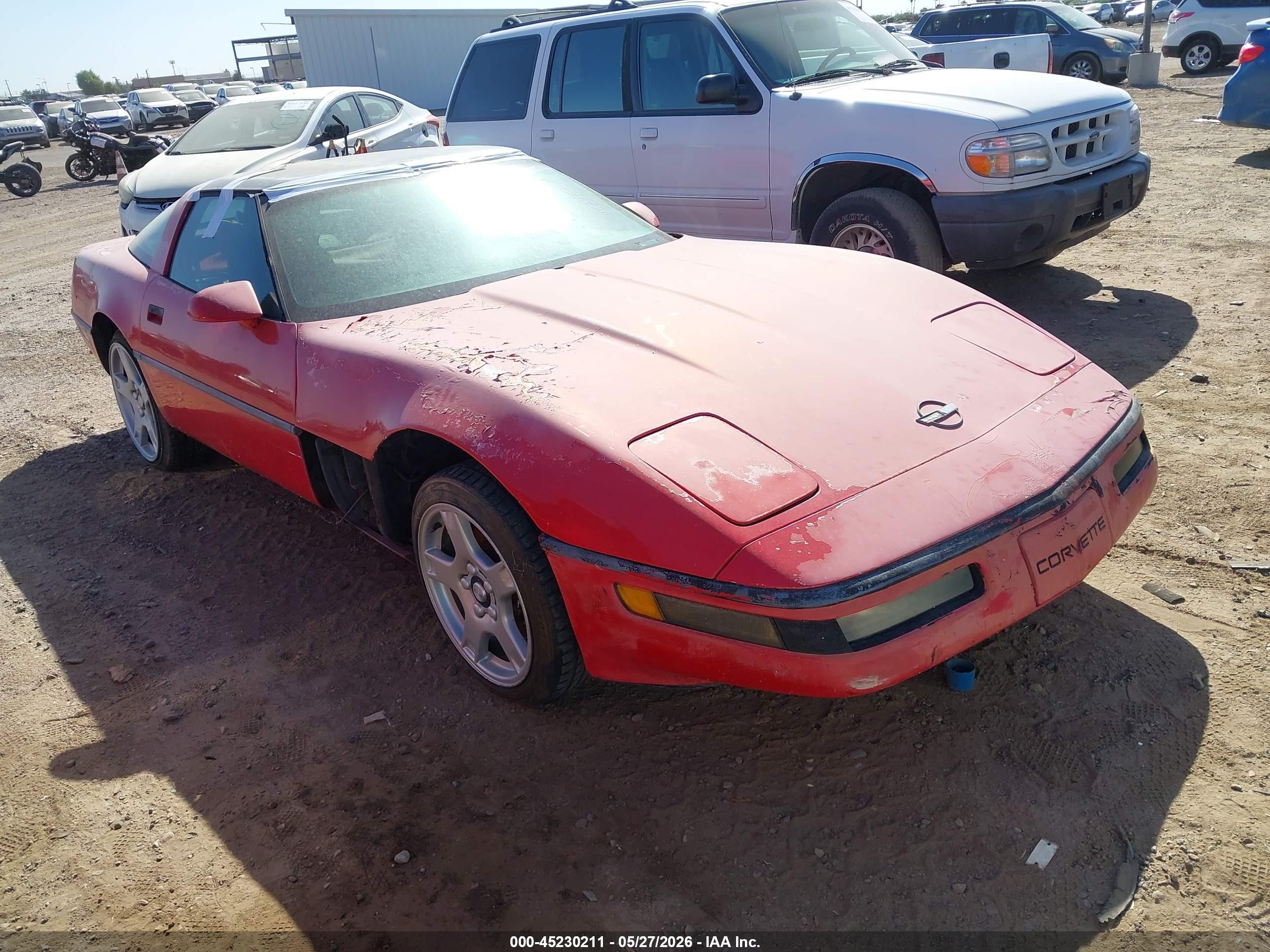 1992 Chevrolet Corvette, VIN 1G1YY23P8N5105453 — Normal wear