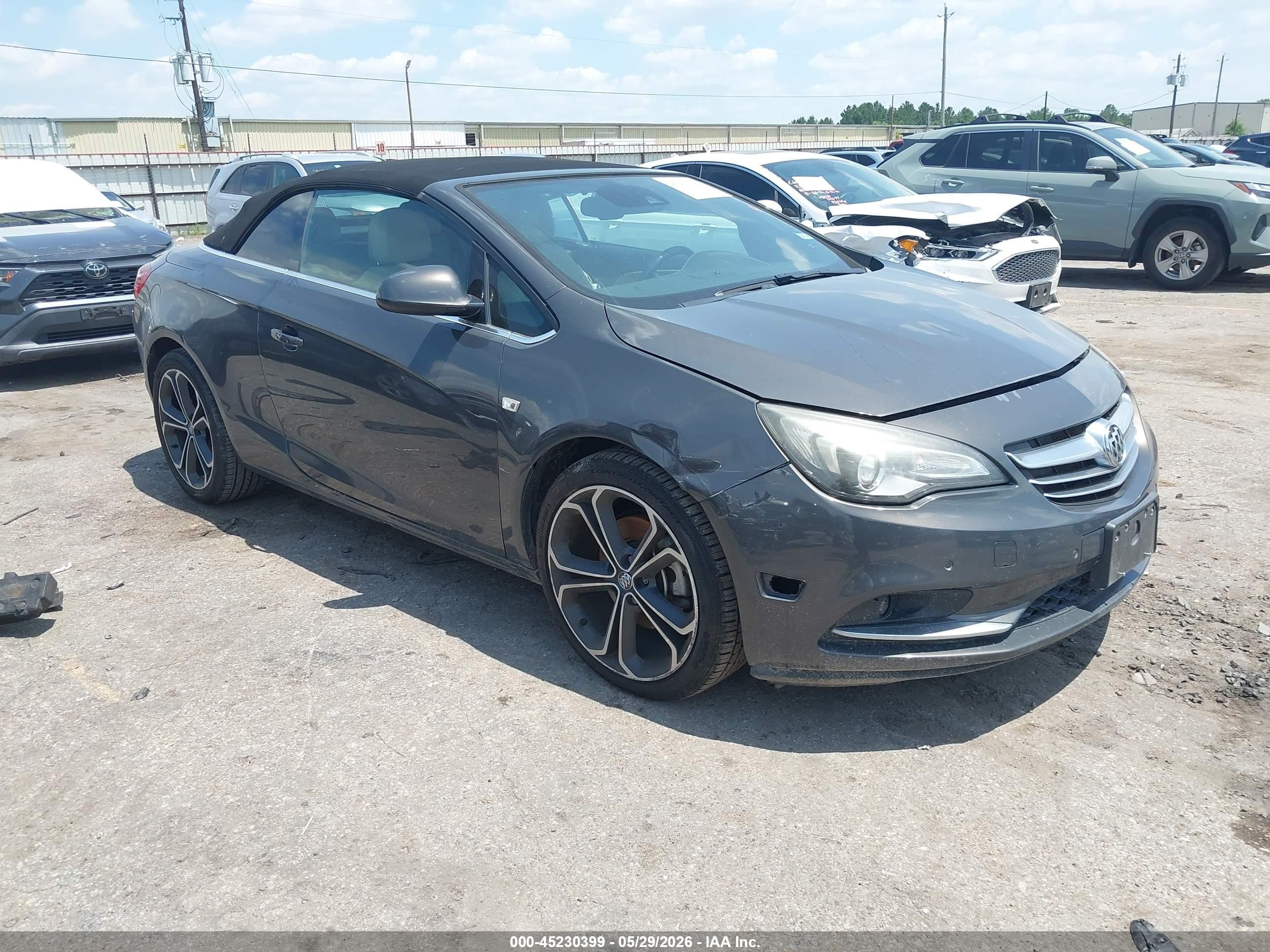 2016 Buick Cascada Premium, VIN W04WT3N59GG119894 — Side