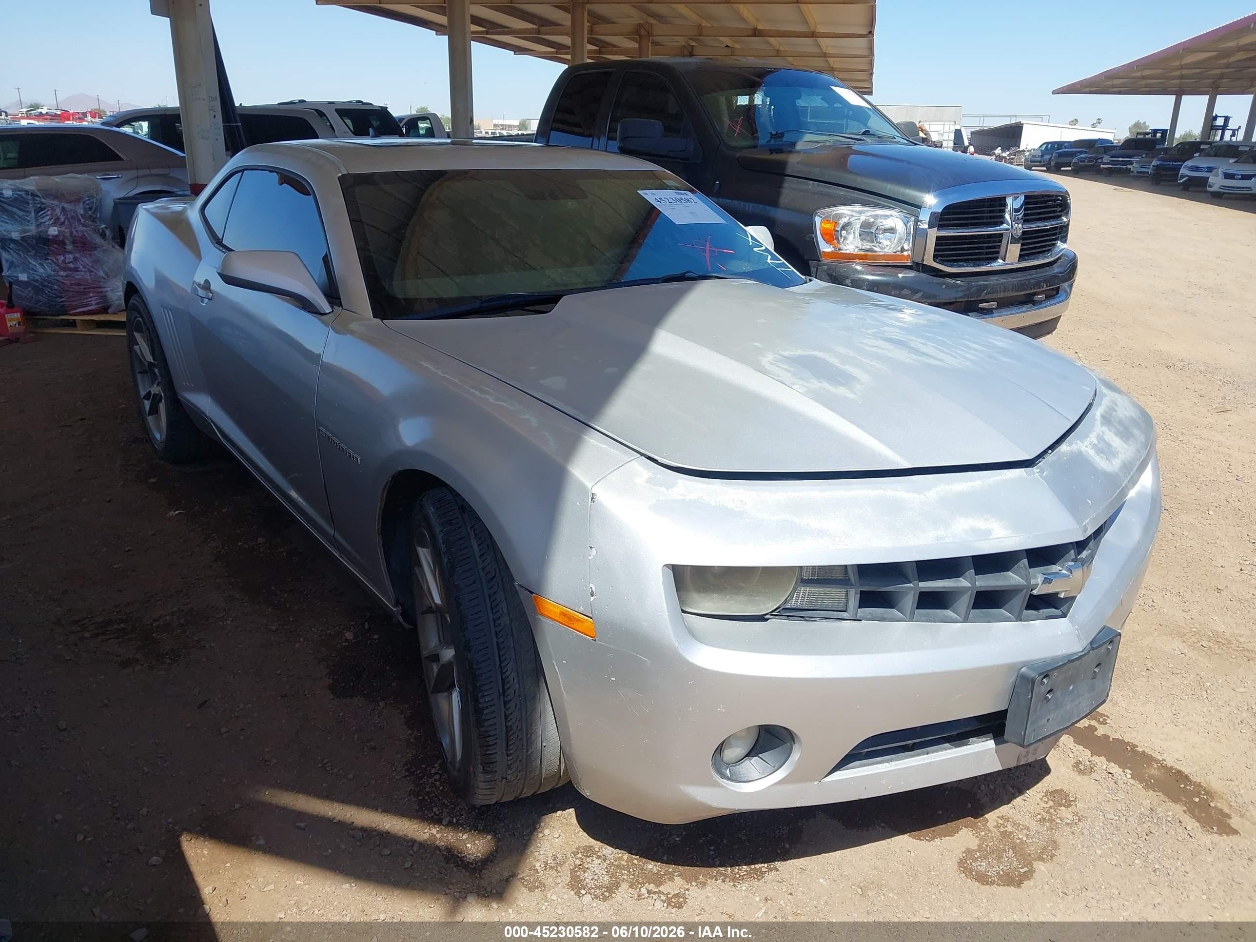 2011 Chevrolet Camaro 2LT, VIN 2G1FC1ED2B9100458 — Normal wear