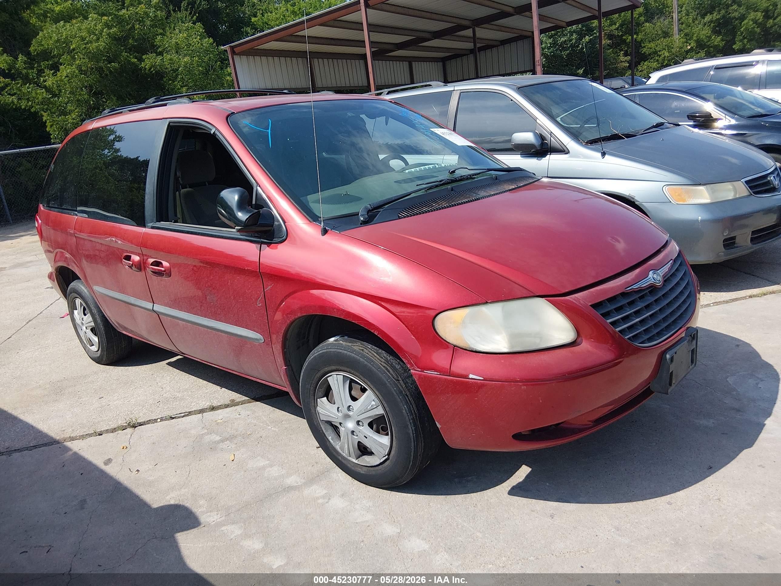 2003 Chrysler Voyager LX, VIN 1C4GJ45363B121162 — Обычный износ