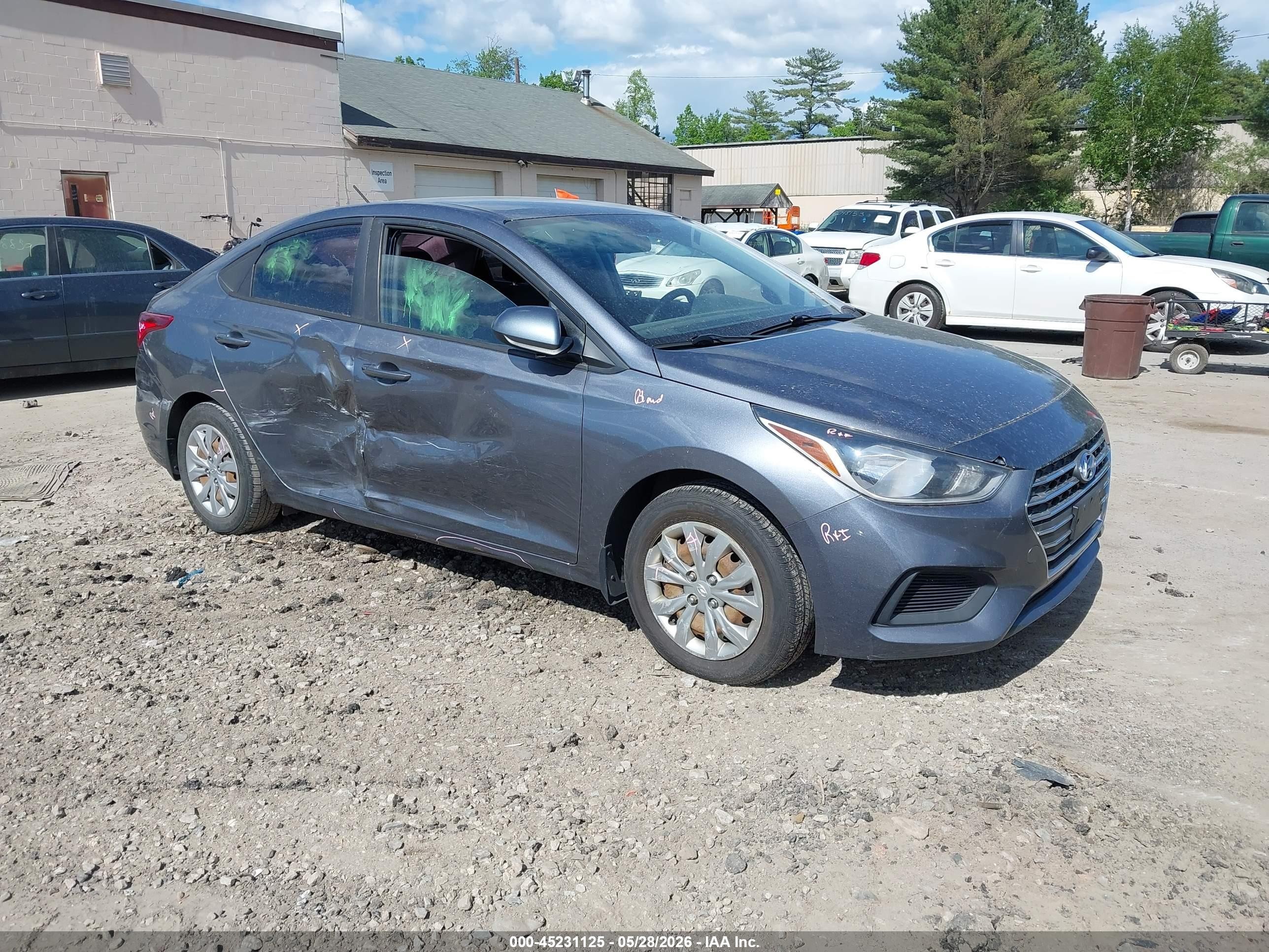 2019 Hyundai Accent SE, VIN 3KPC24A37KE045809 — Side